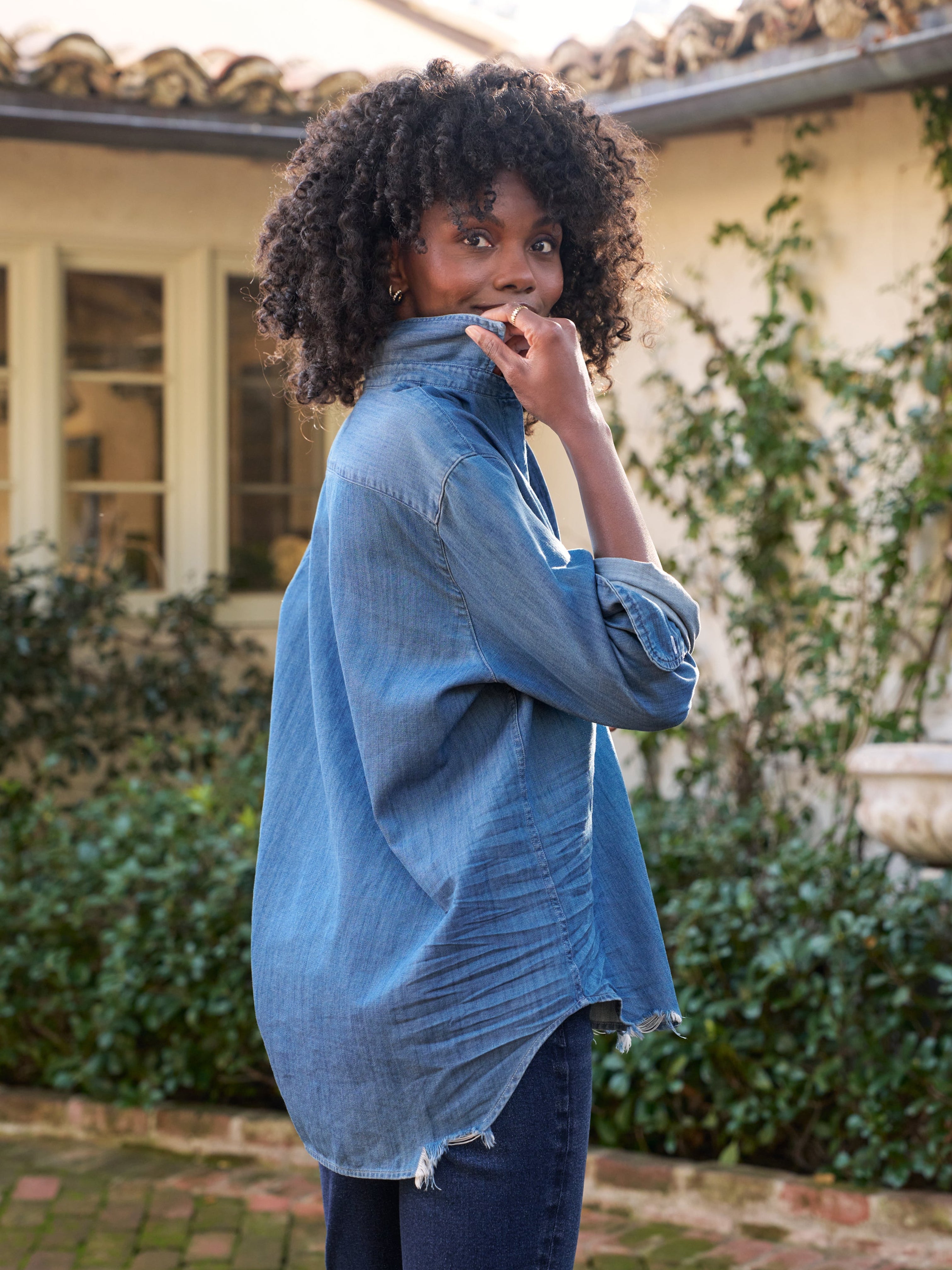 EILEEN SHIRT TATTERED DENIM VINTAGE STONEWASHED INDIGO
