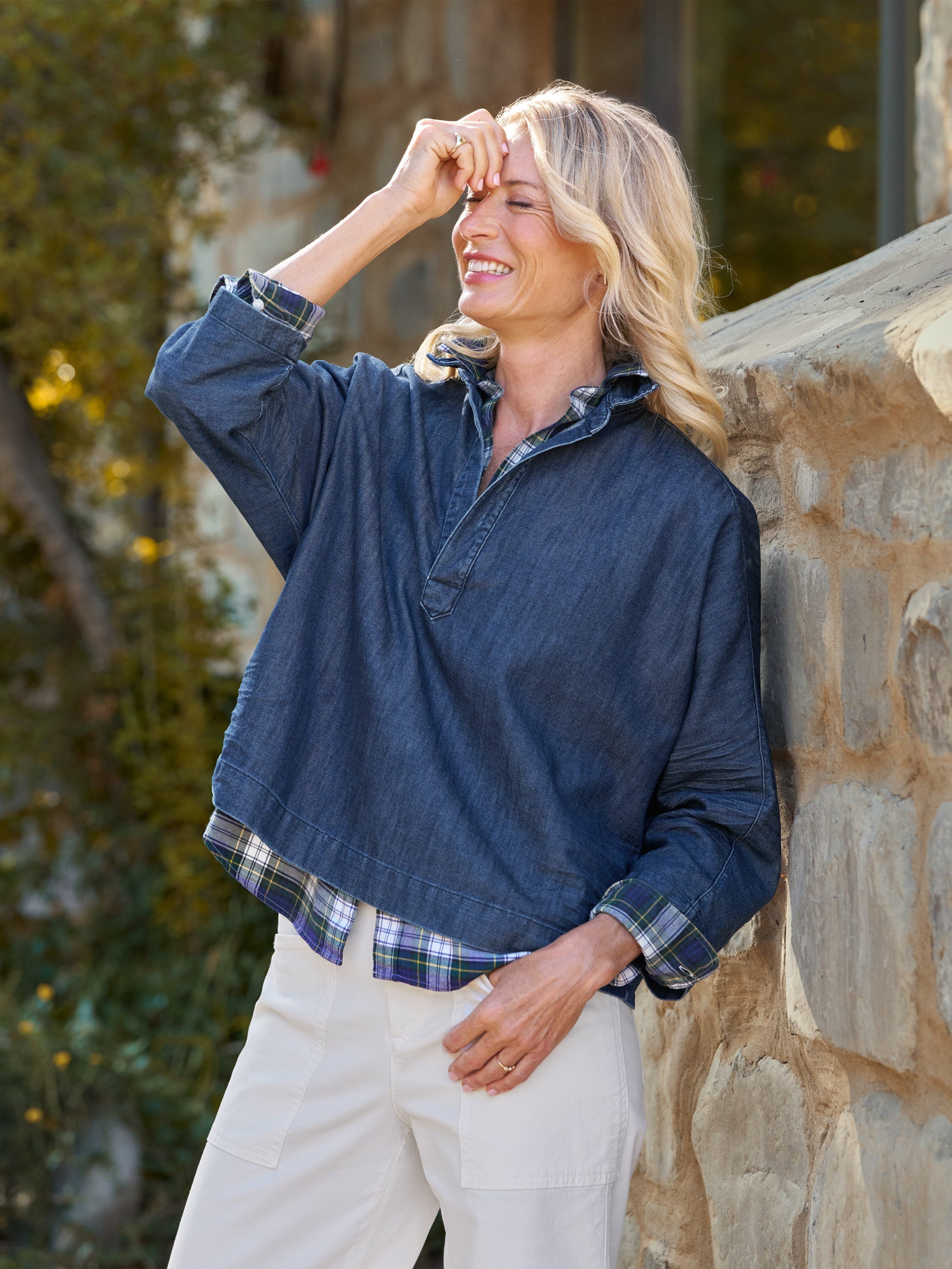 GABI POPOVER SHIRT VINTAGE DARK WASH