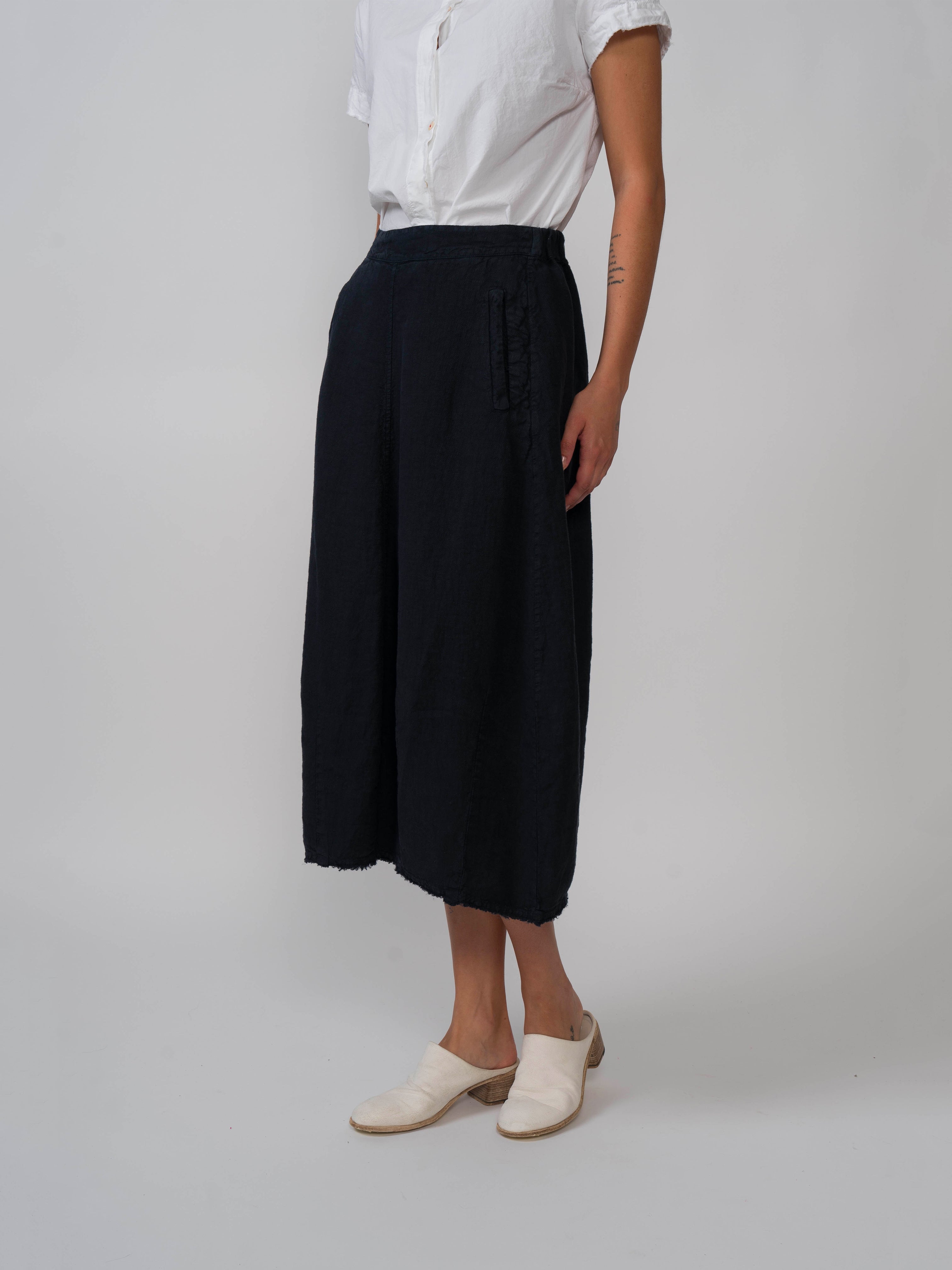 JADE SKIRT NAVY