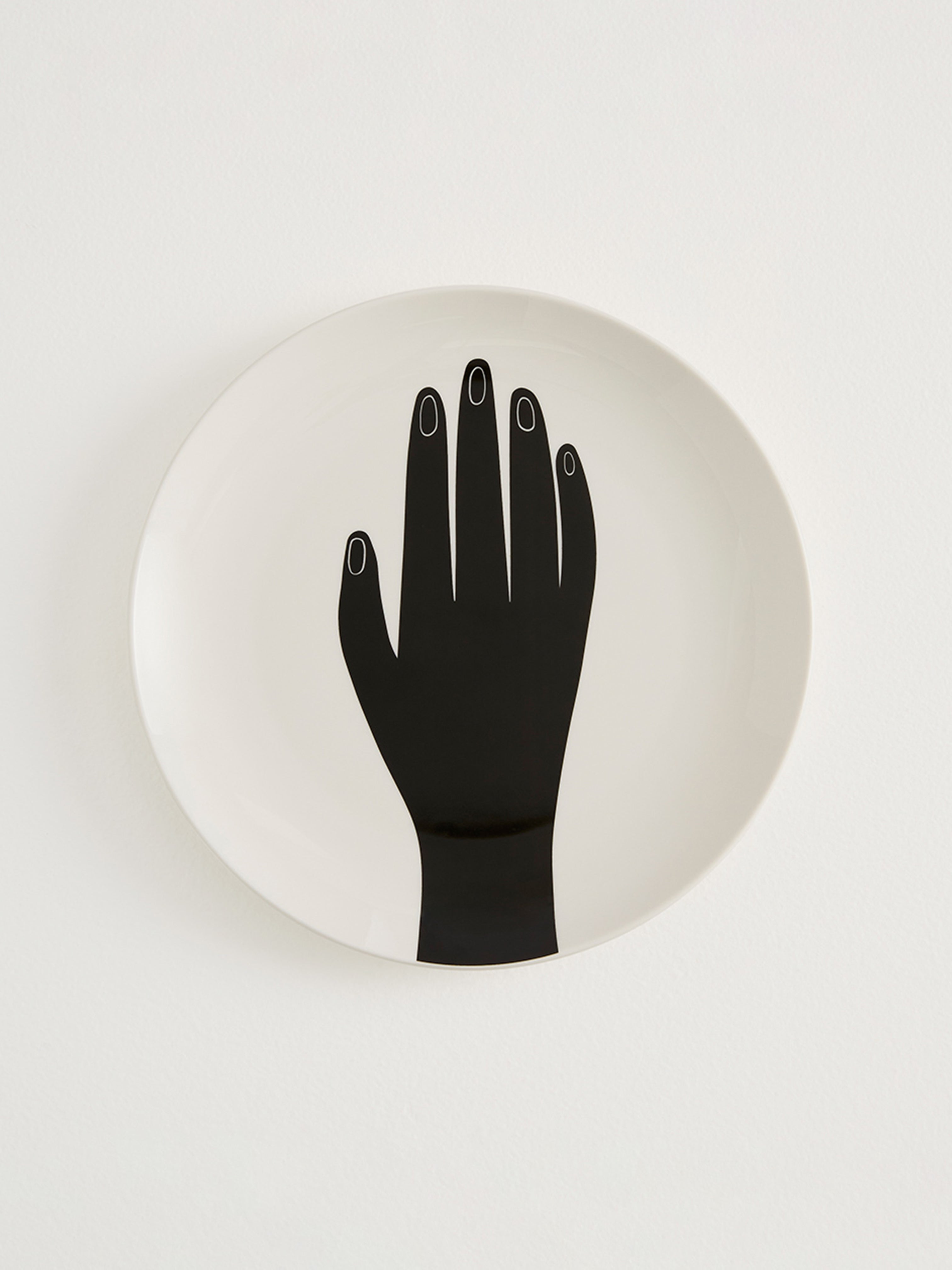 LES MAINS DINNER PLATES WHITE/BLACK (SET OF 2)