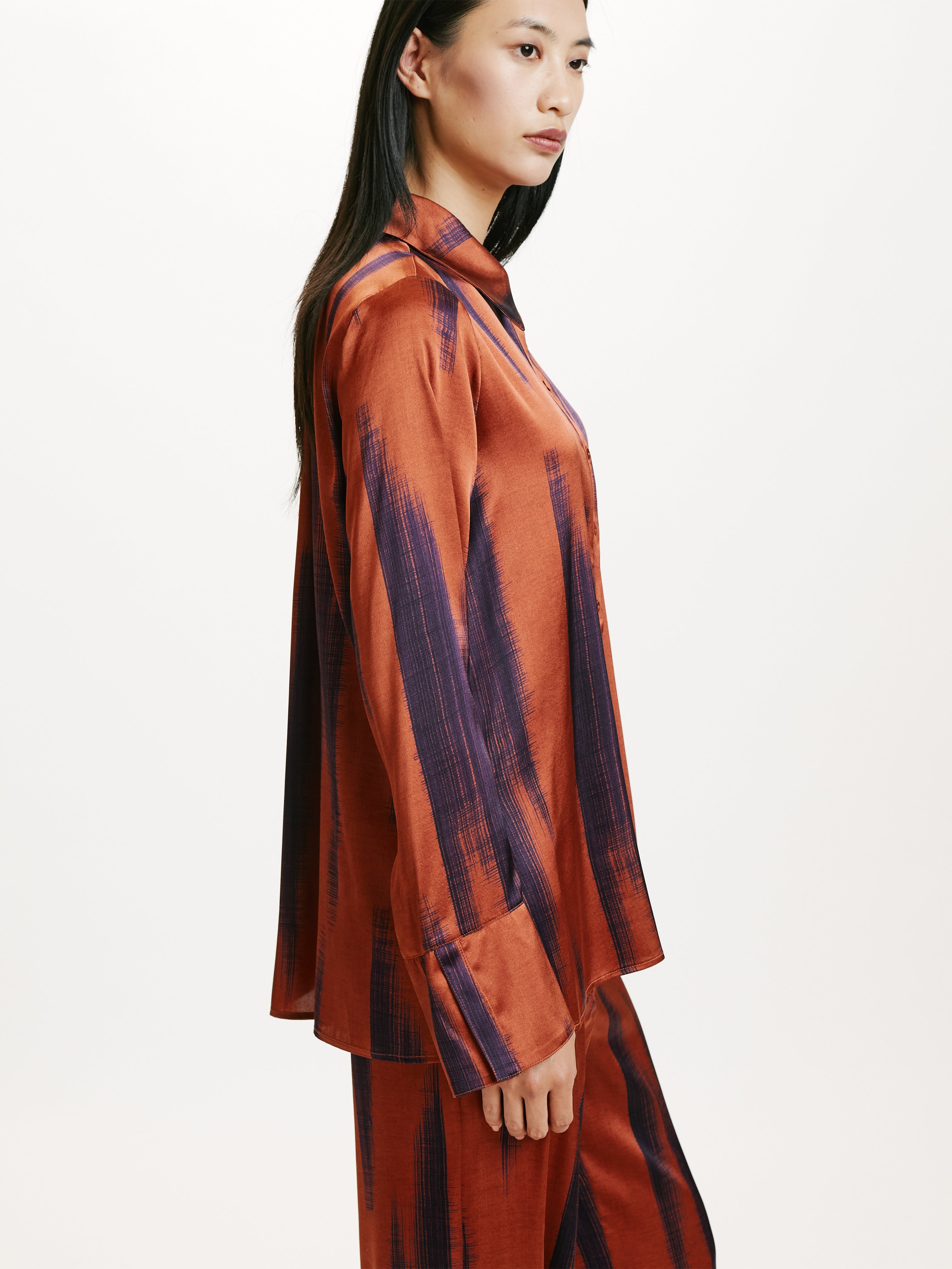 HAKINARI STRETCH SATIN SHIRT RUST/INK