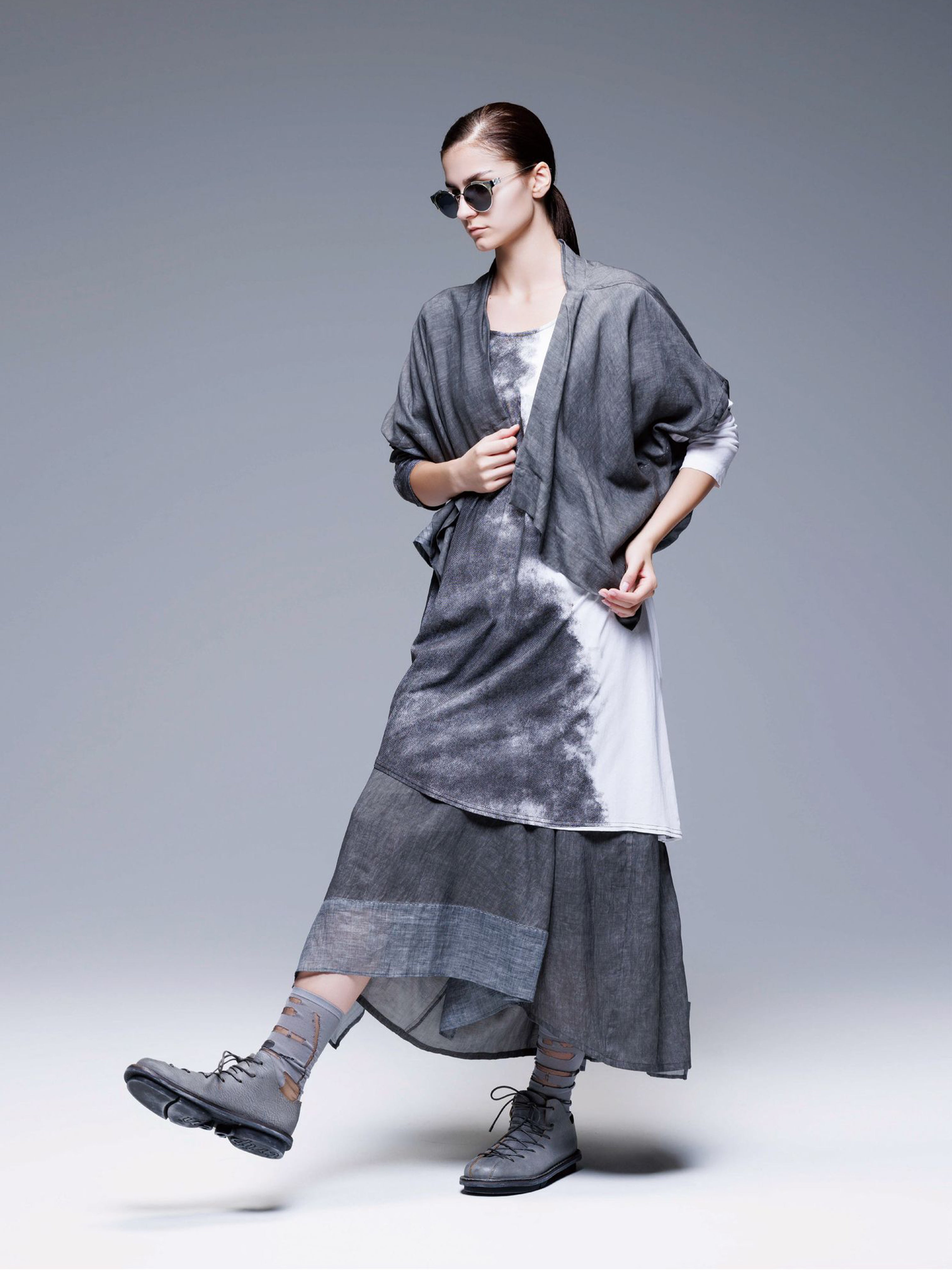 ASYMMETRIC SKIRT SUMIKURO