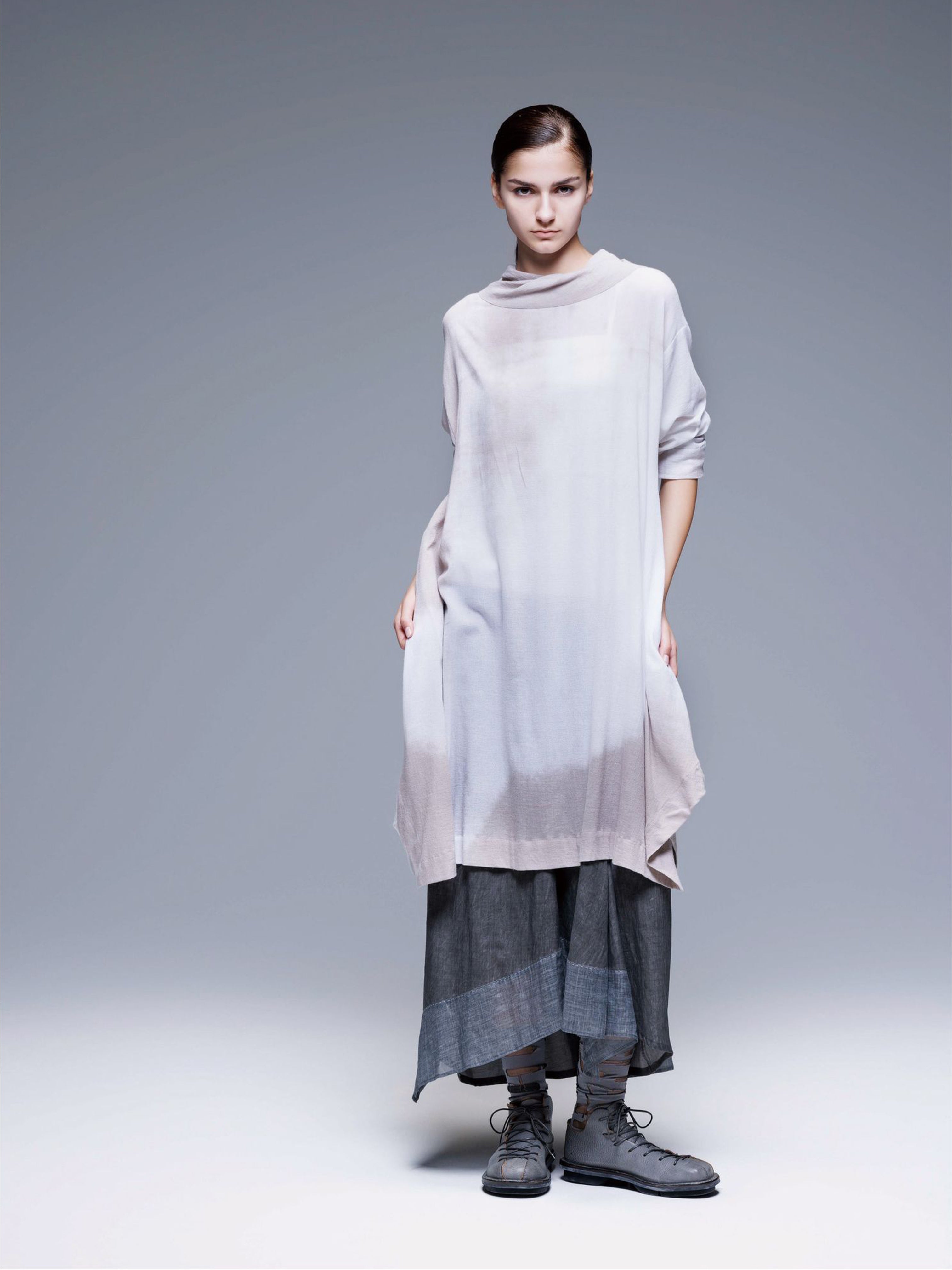 ASYMMETRIC SKIRT SUMIKURO