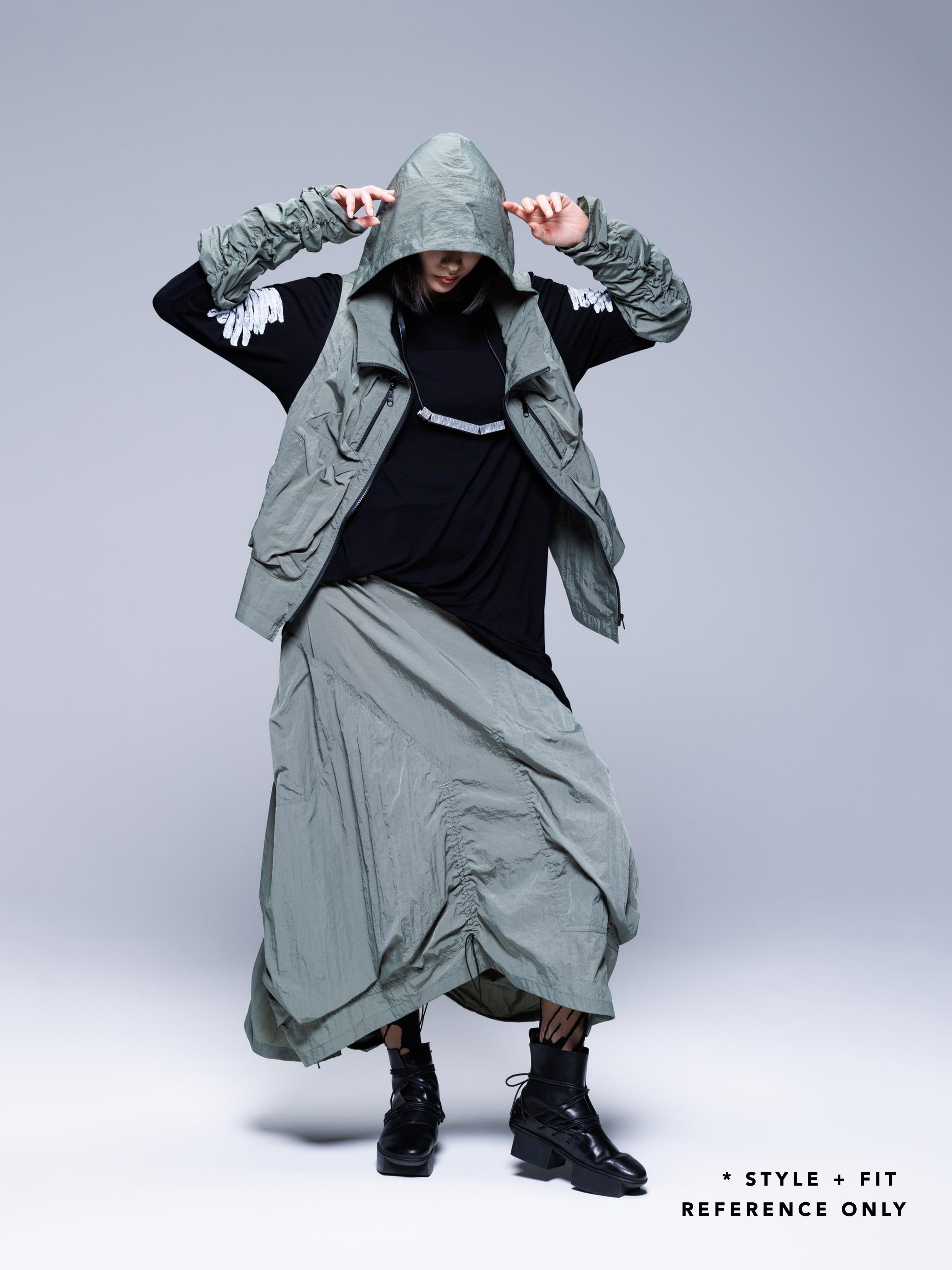 HOODED POCKET VEST GREY