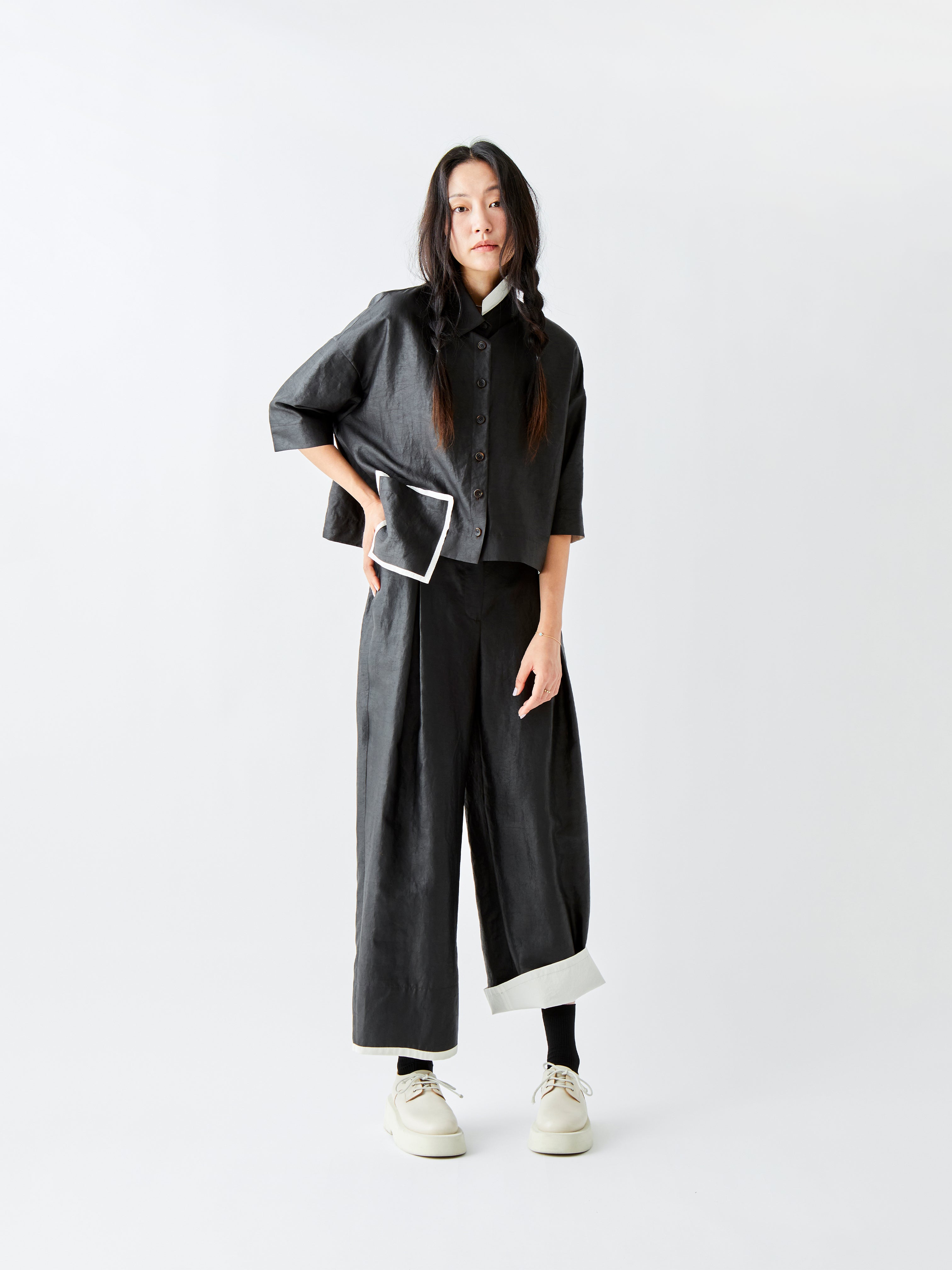 POCKET SILK SHIRT BM190 CLAY BLACK