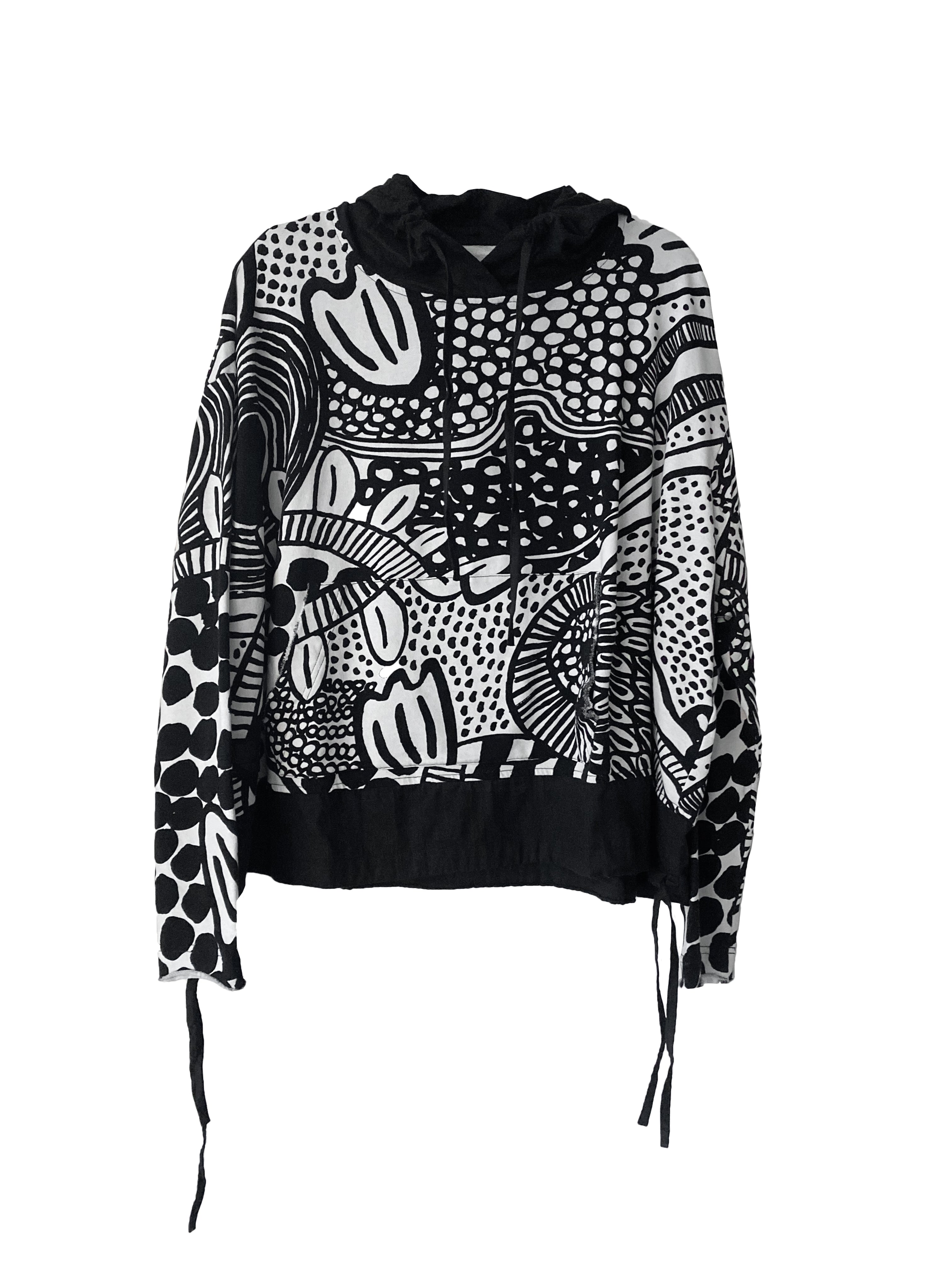 HOODED TOP BLACK PRINT