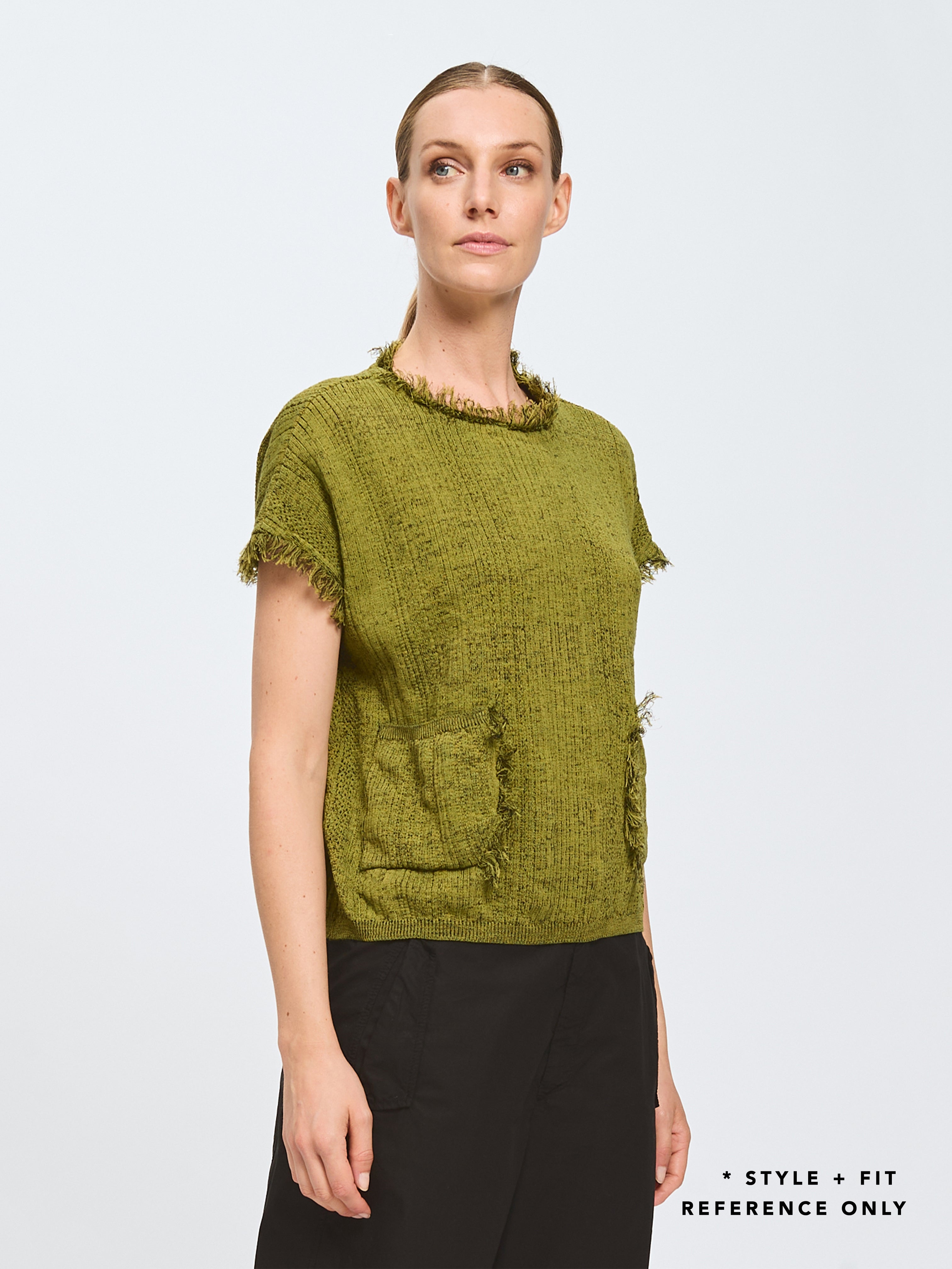 SLEEVELESS FRAY EDGE KNIT SAND