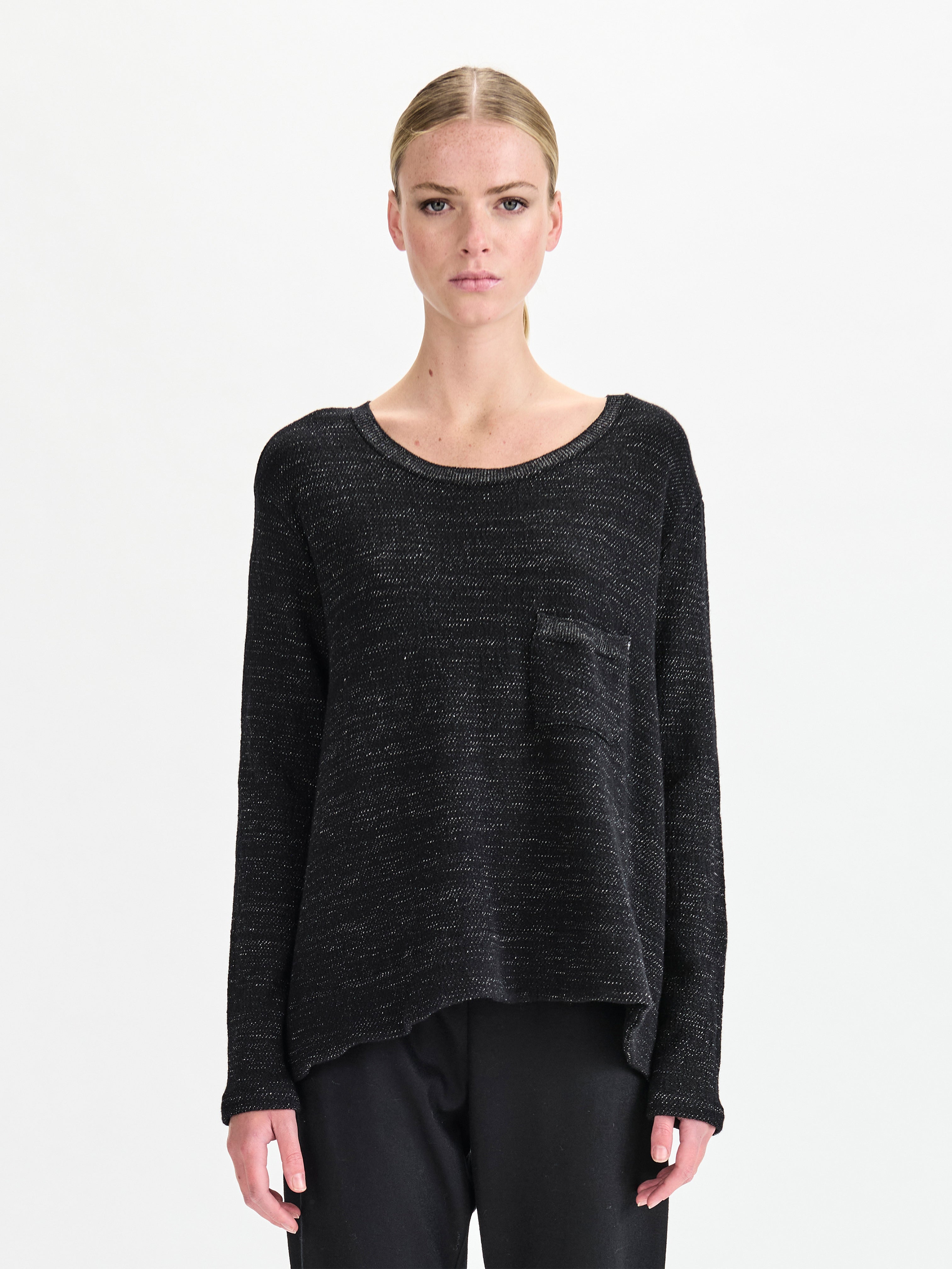 BUTTON BACK KNIT TOP BLACK