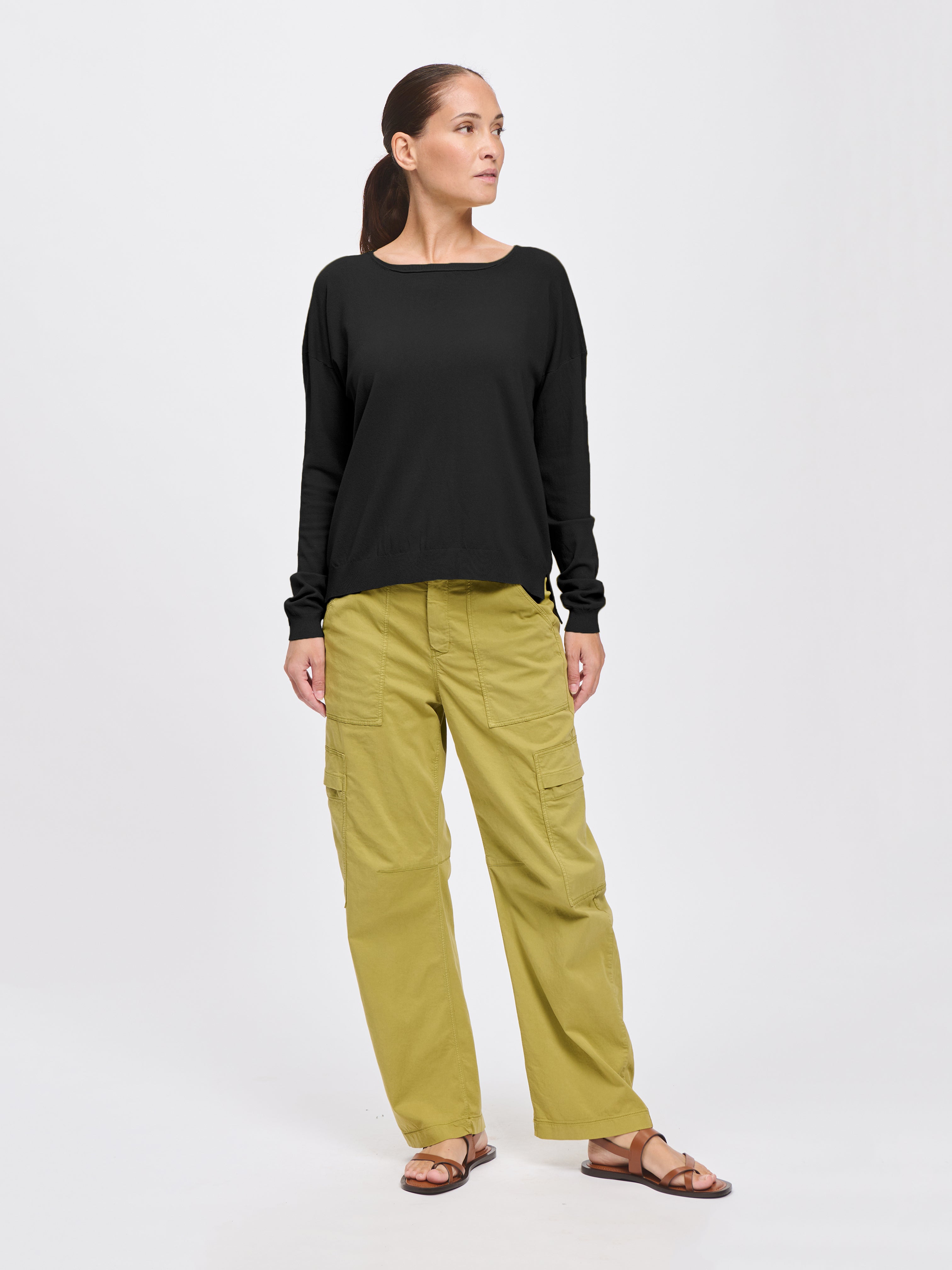 LONG SLEEVE CREW KNIT BLACK