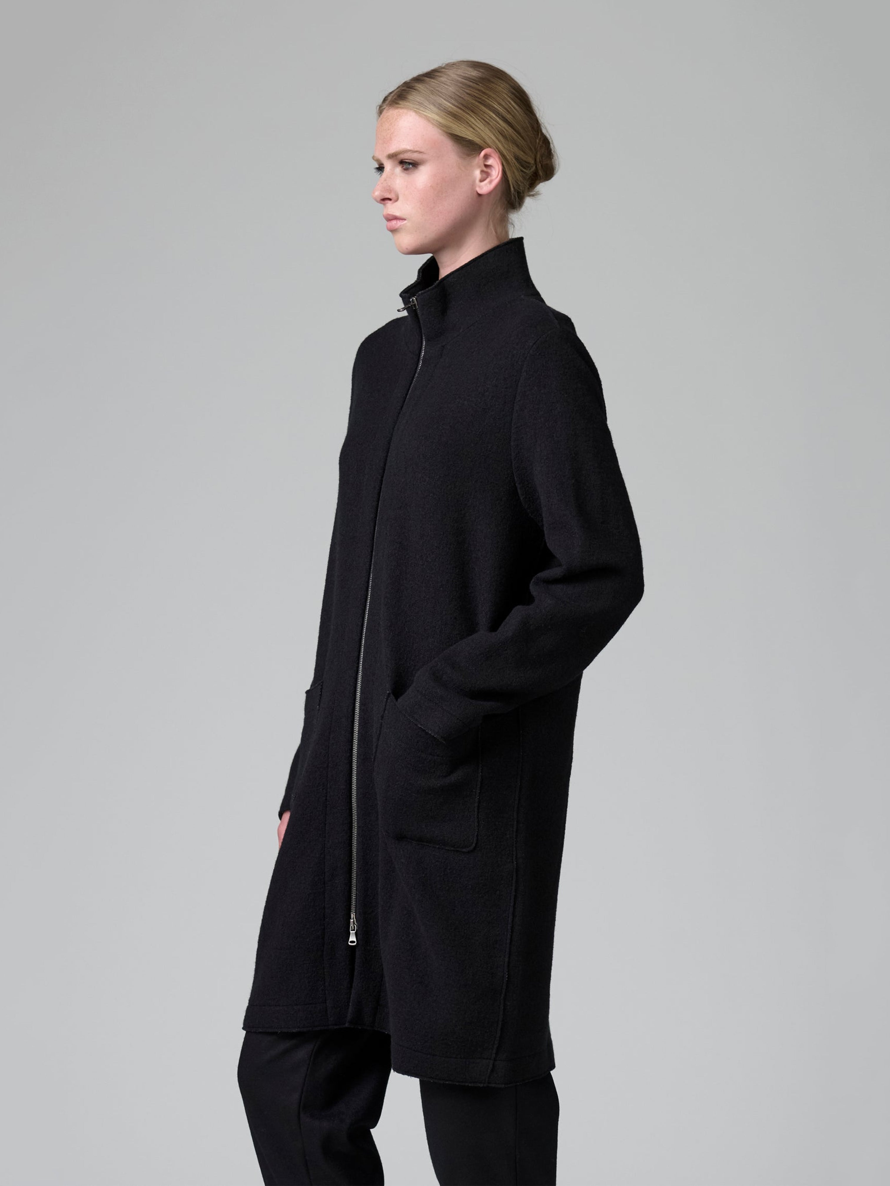 CHEVRON ZIP COAT BLACK