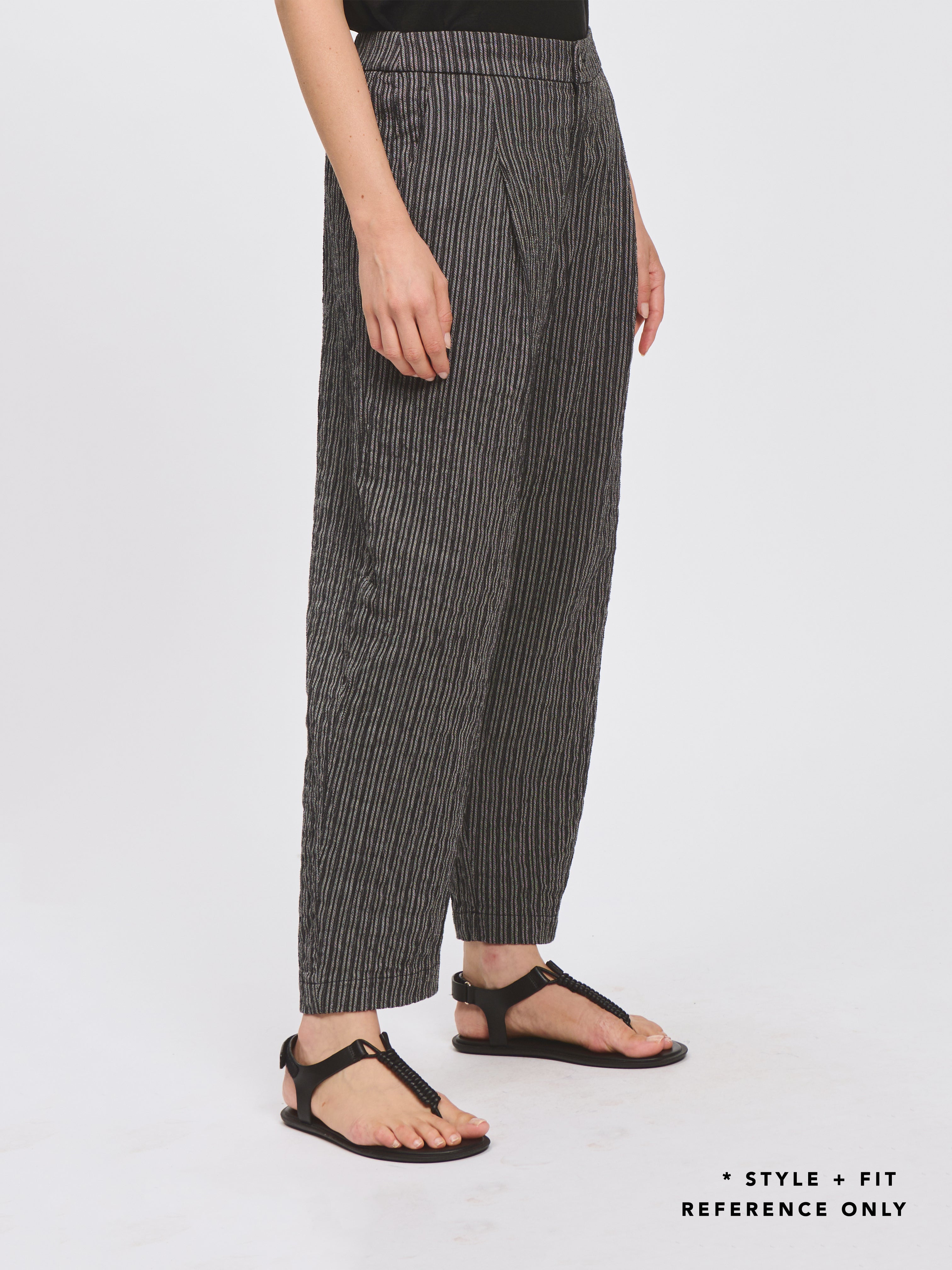 TEXTURED PANT TAUPE