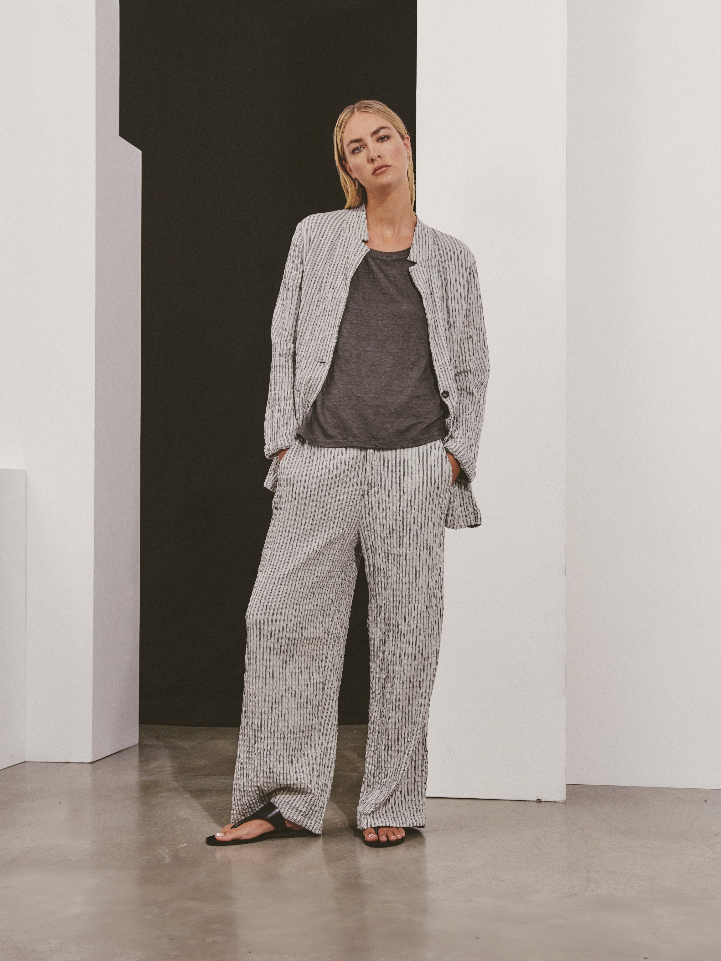 LINEN BOX TEE MUD