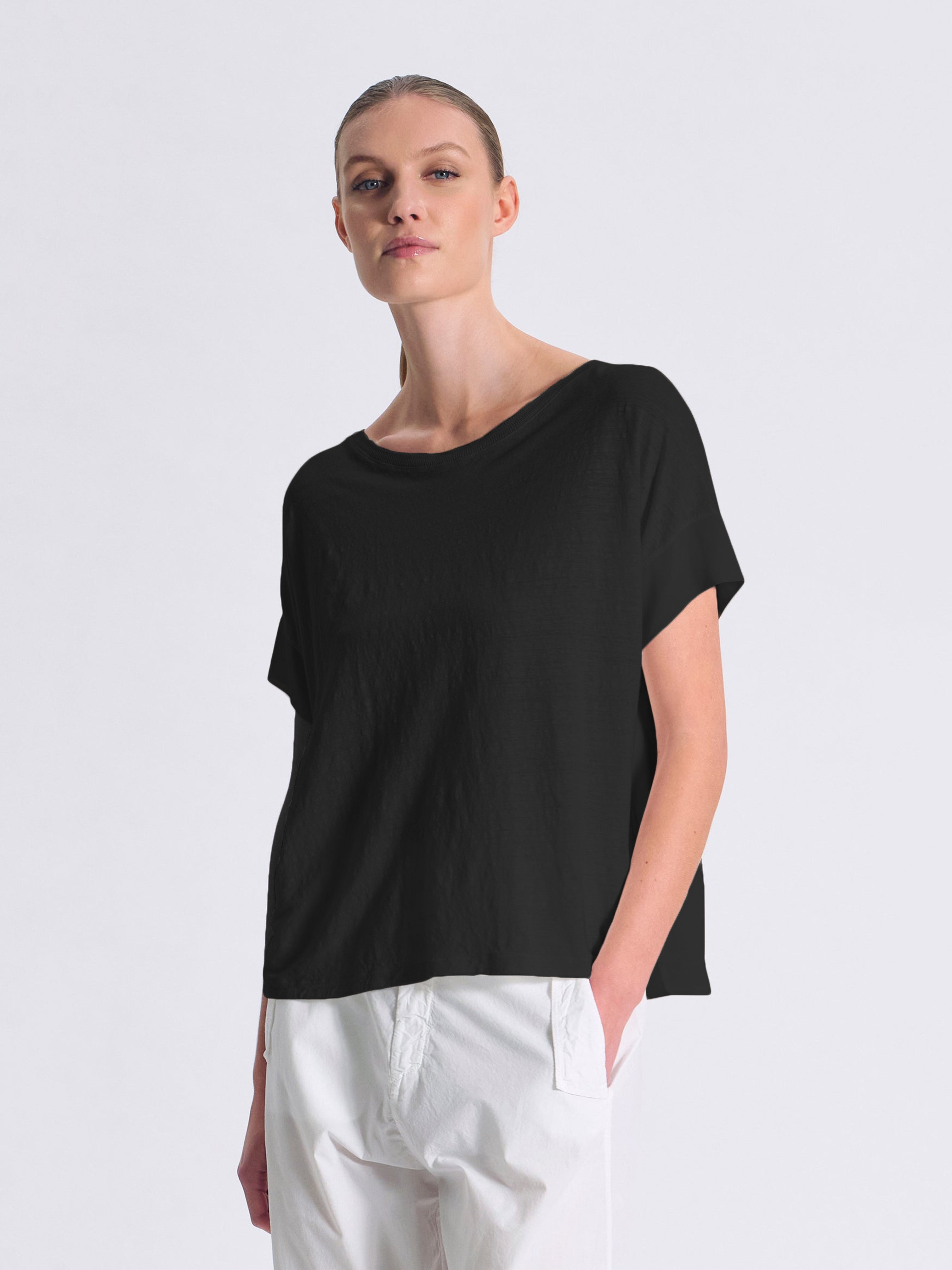 RELAXED TEE BLACK