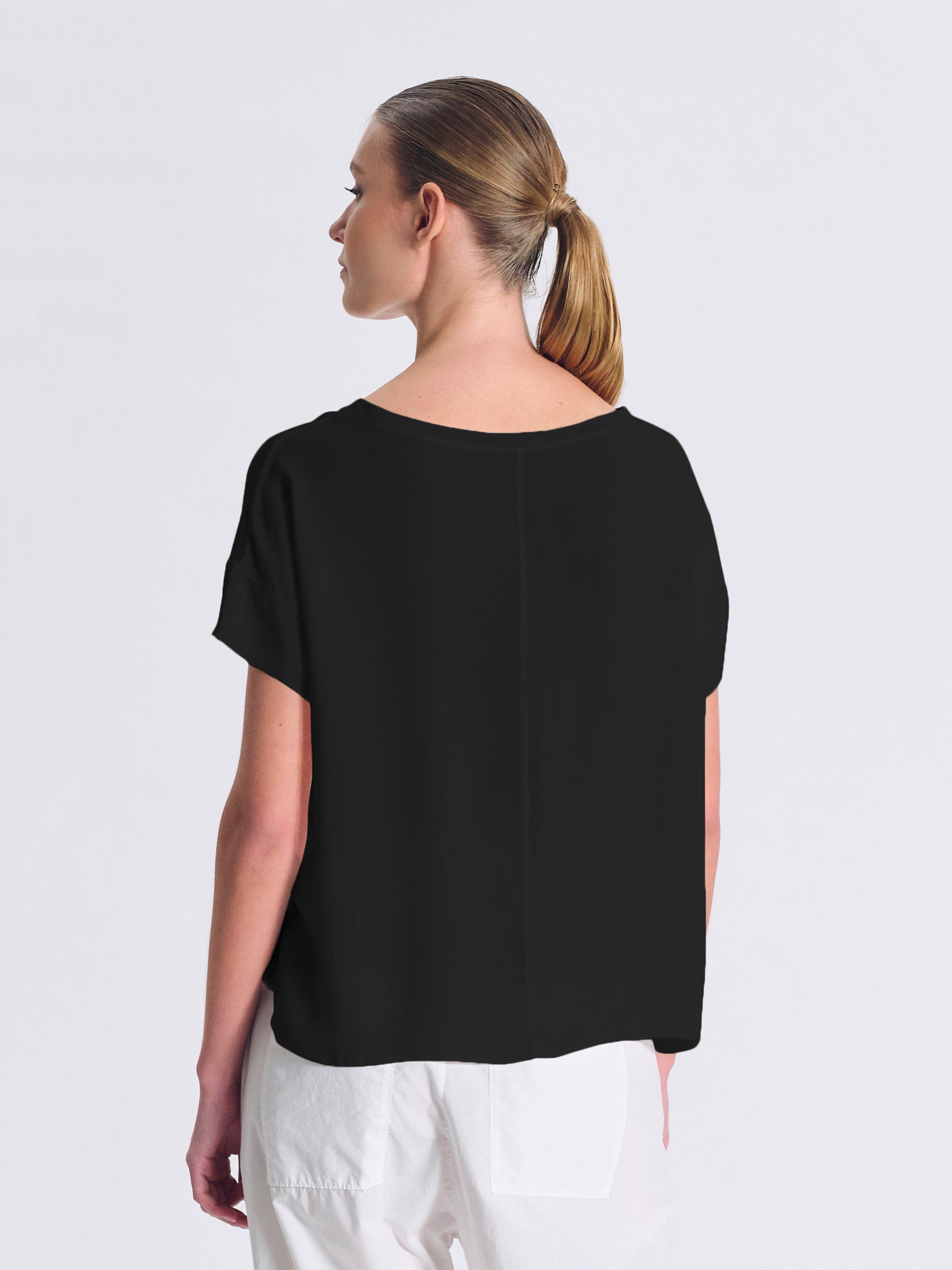 RELAXED TEE BLACK