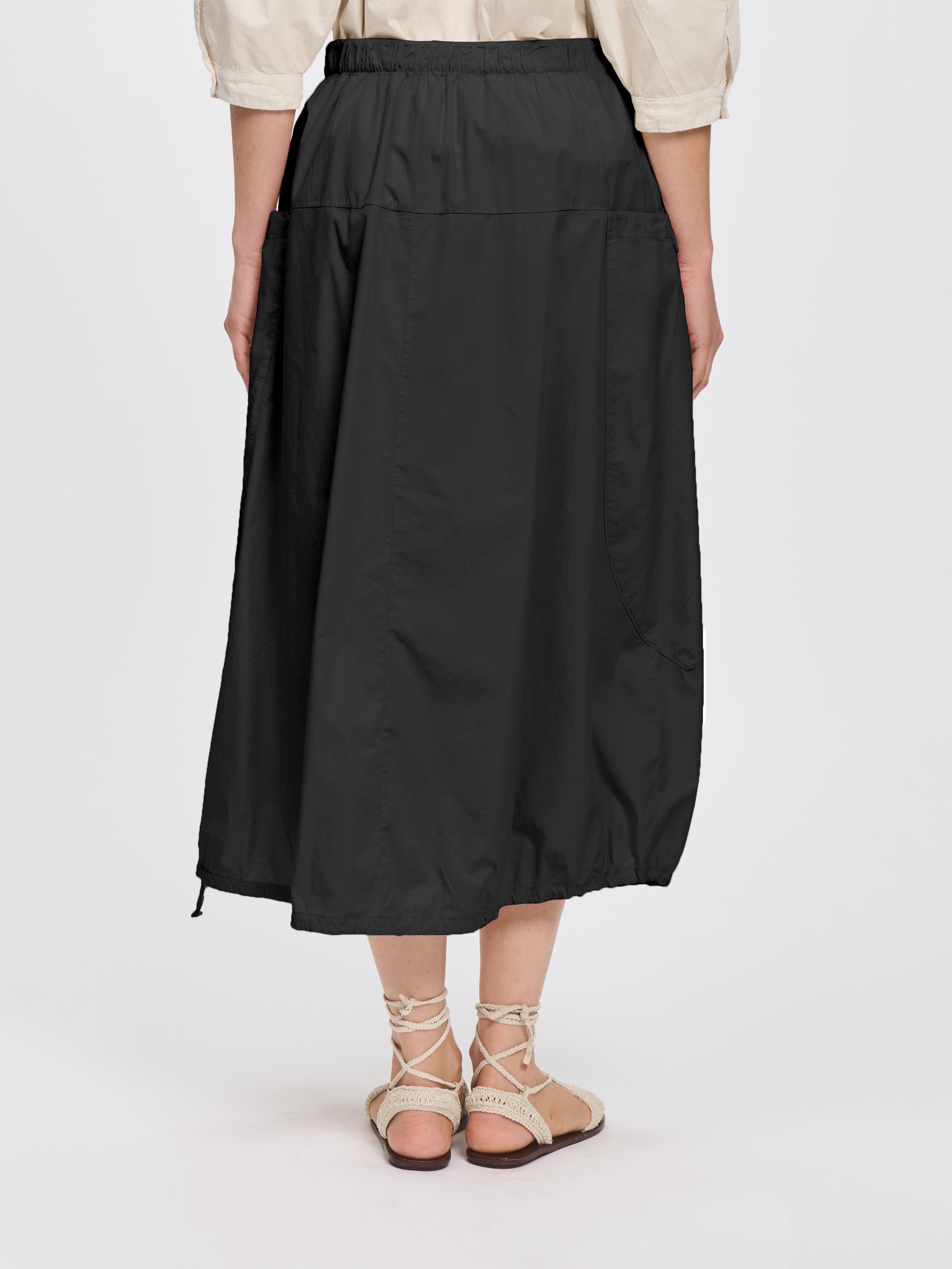 DRAWSTRING HEM SKIRT BLACK