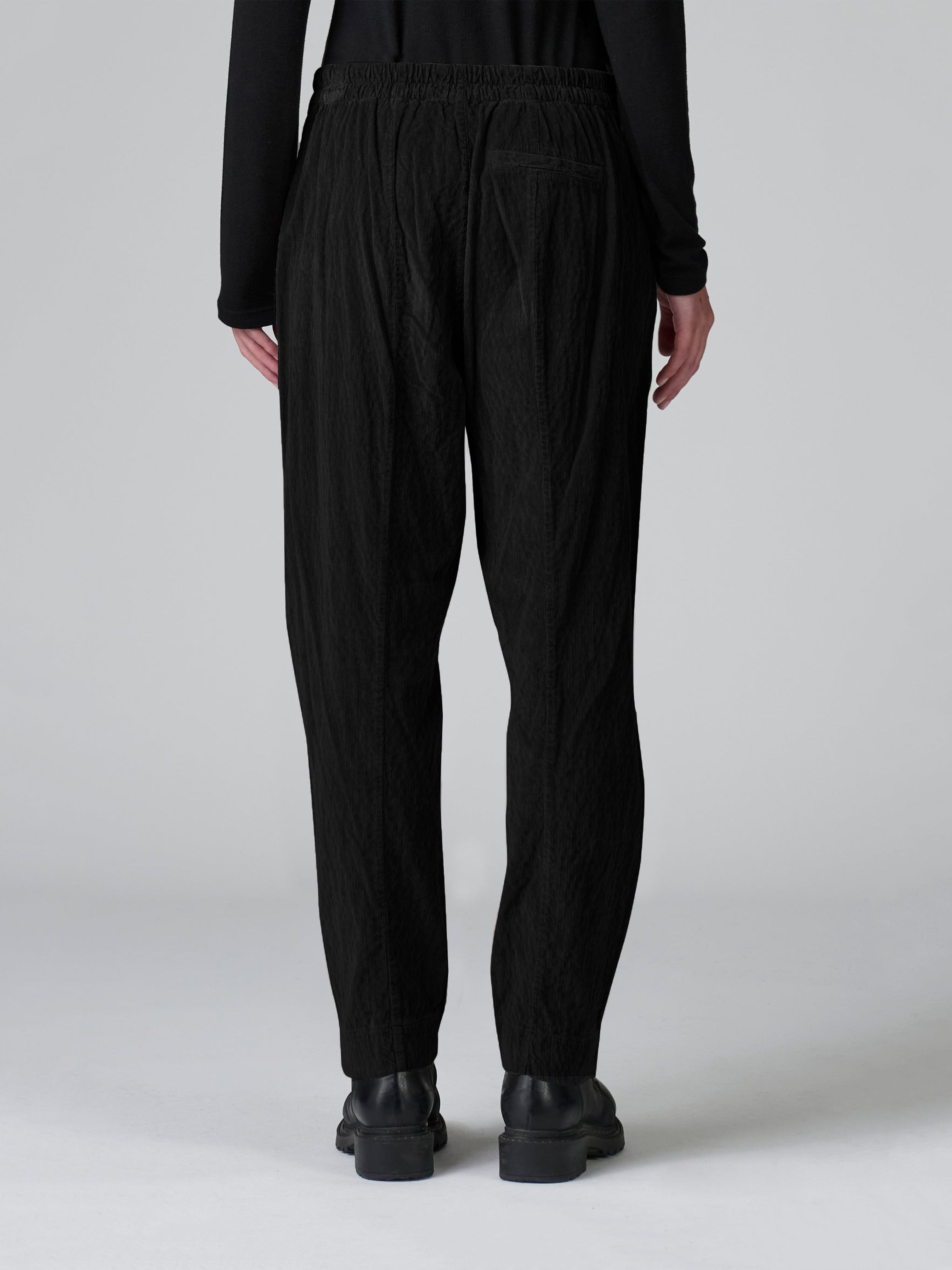 CORD SLIM PANT BLACK
