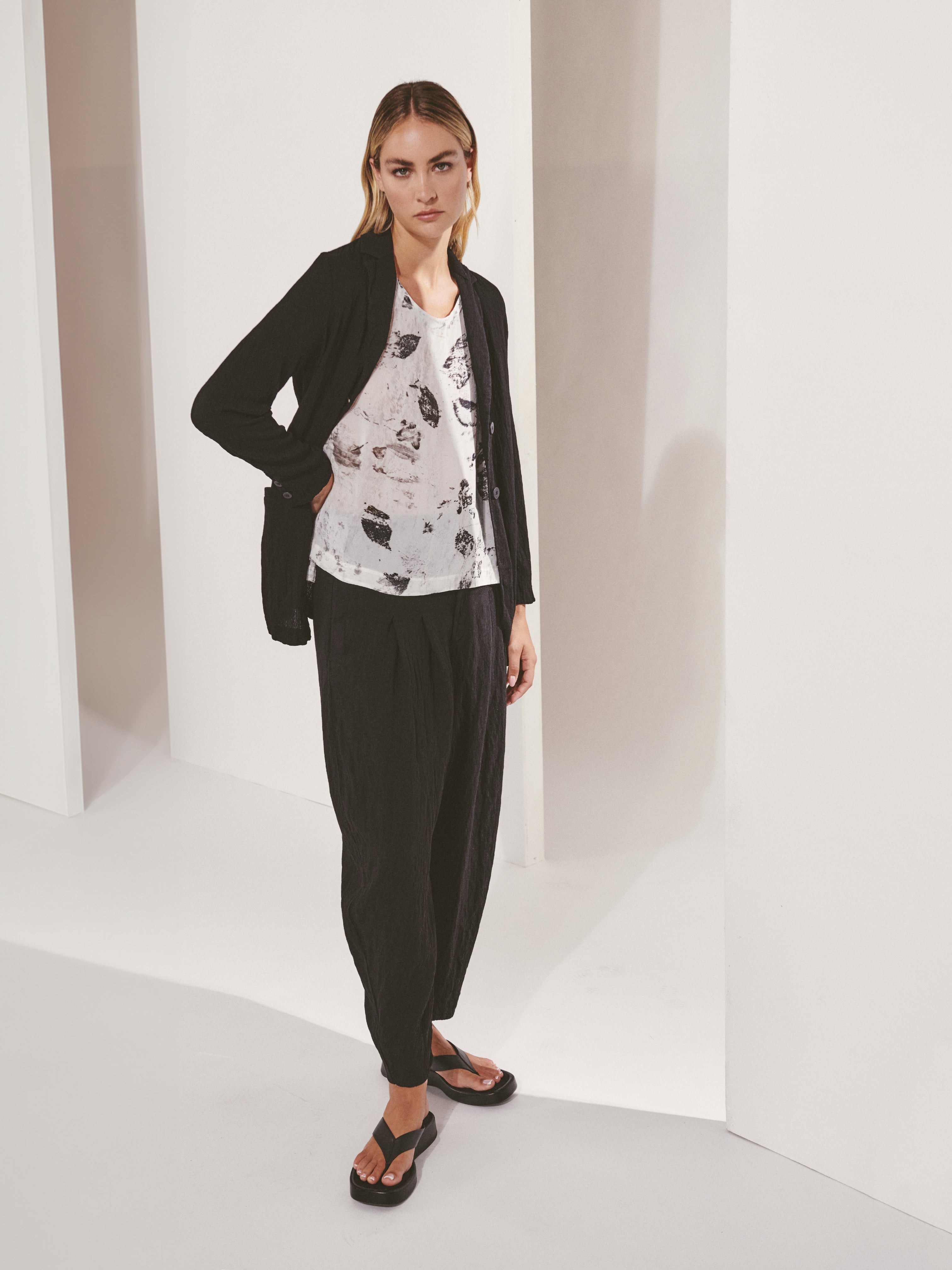 LONGLINE JACKET BLACK