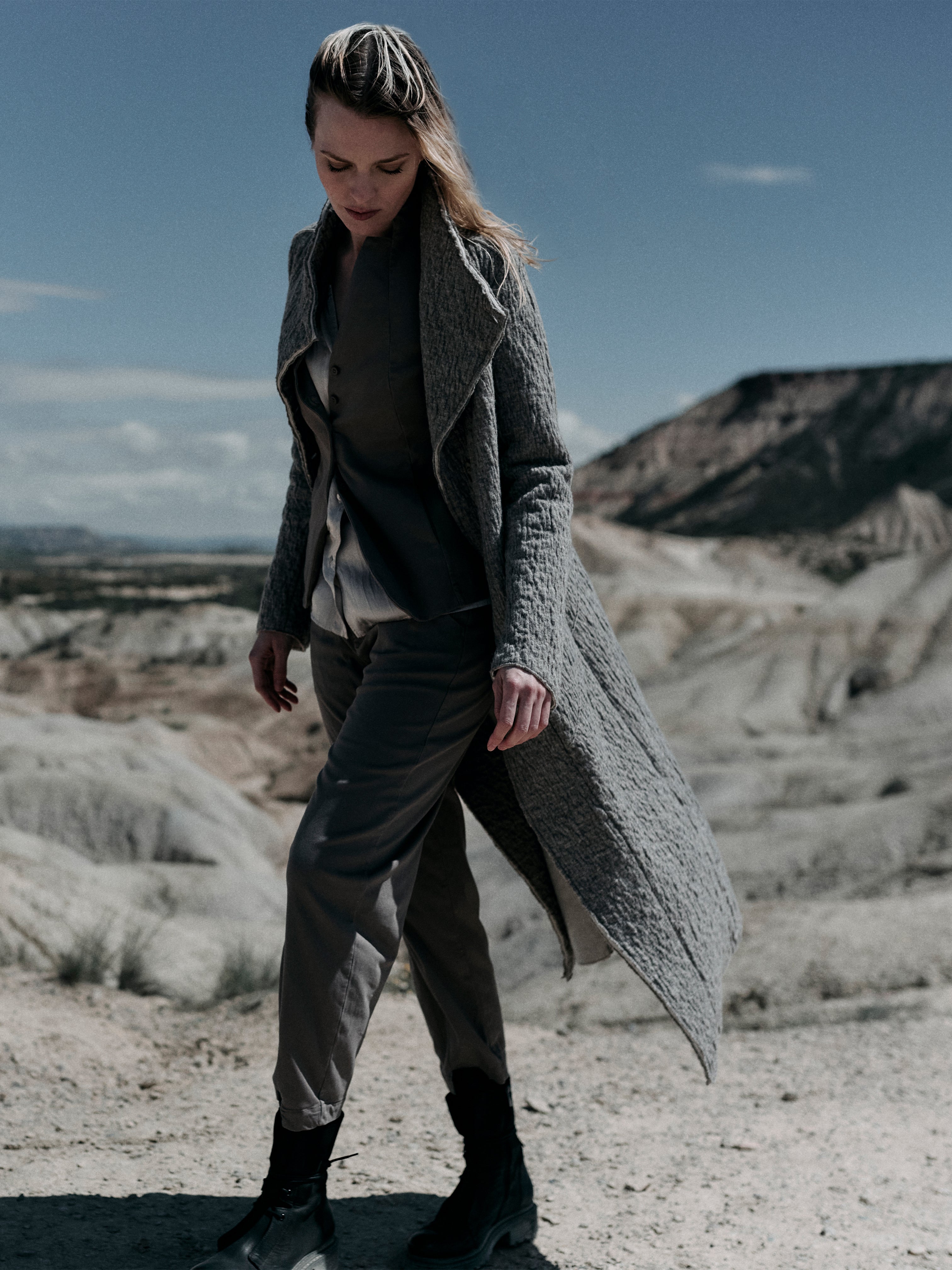 SIGNATURE WOOL COAT TAUPE