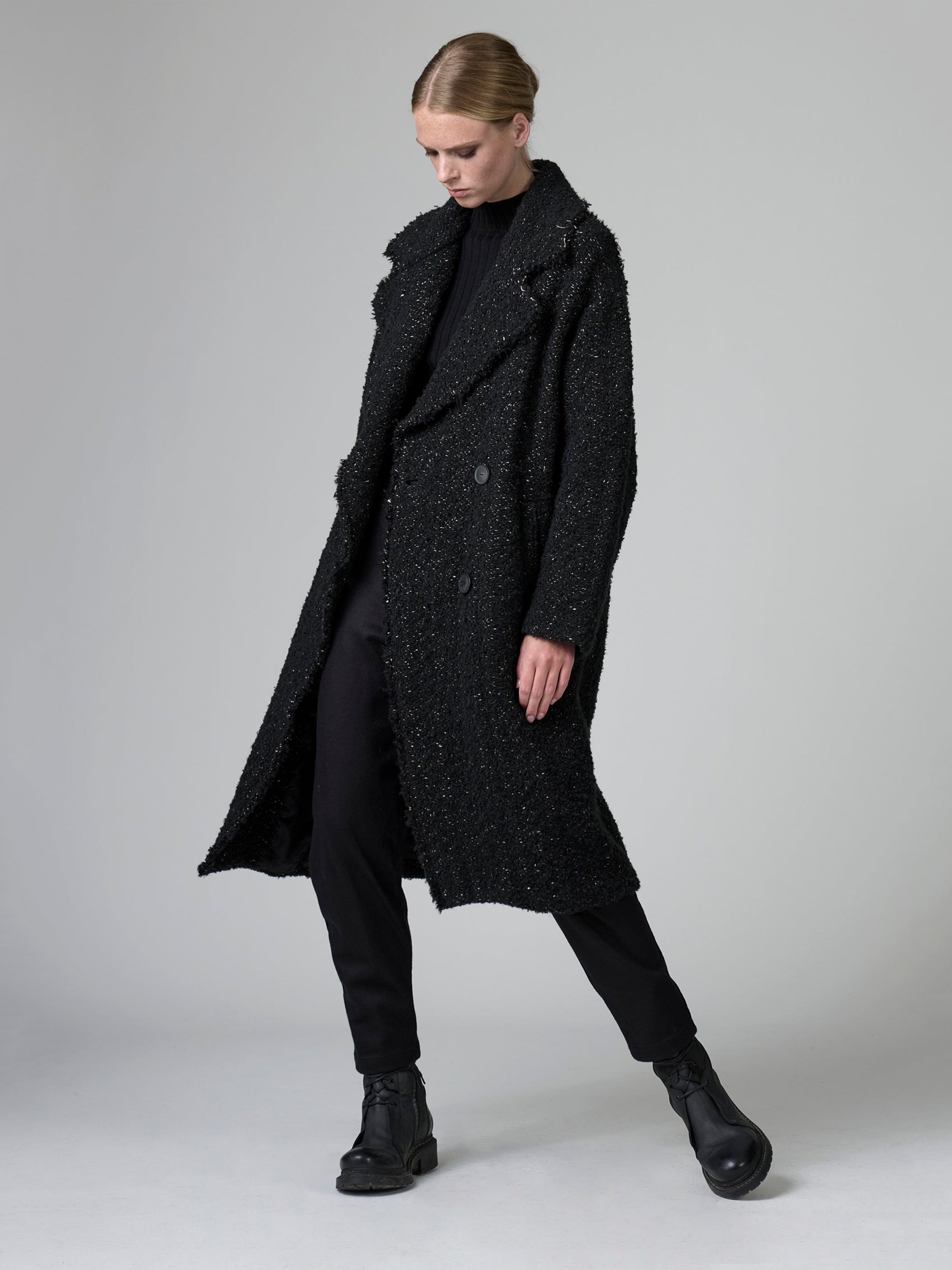 BOUCLE COAT BLACK