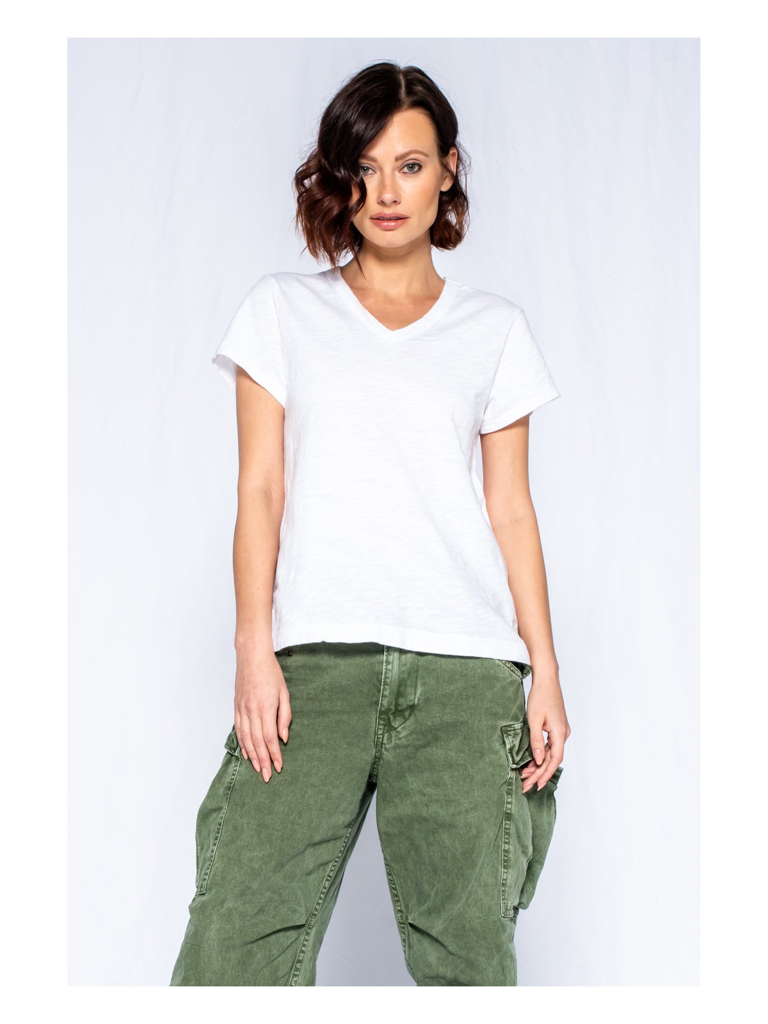 V NECK BASIC S/S T SHIRT WHITE
