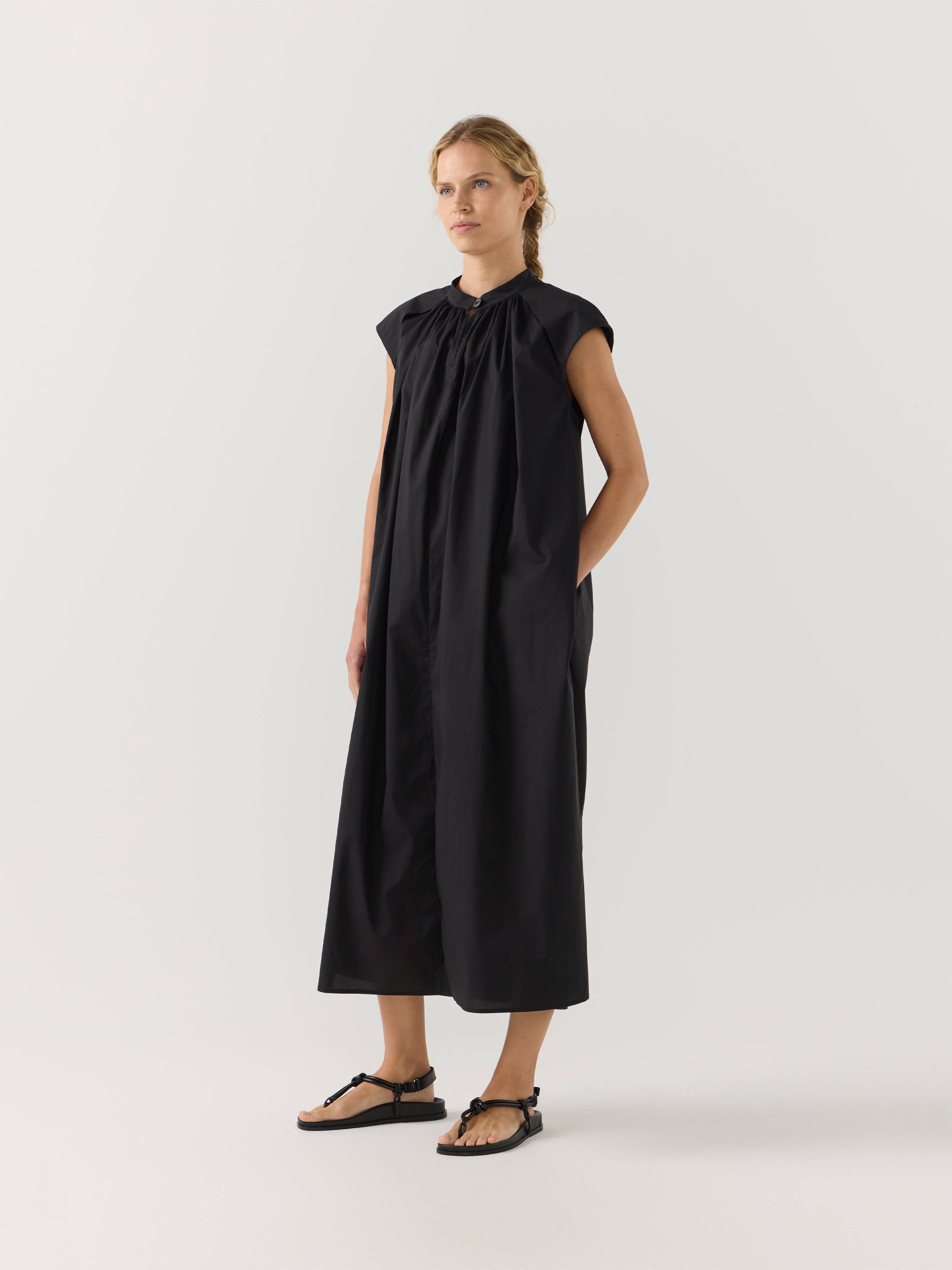HUNTER DRESS BLACK