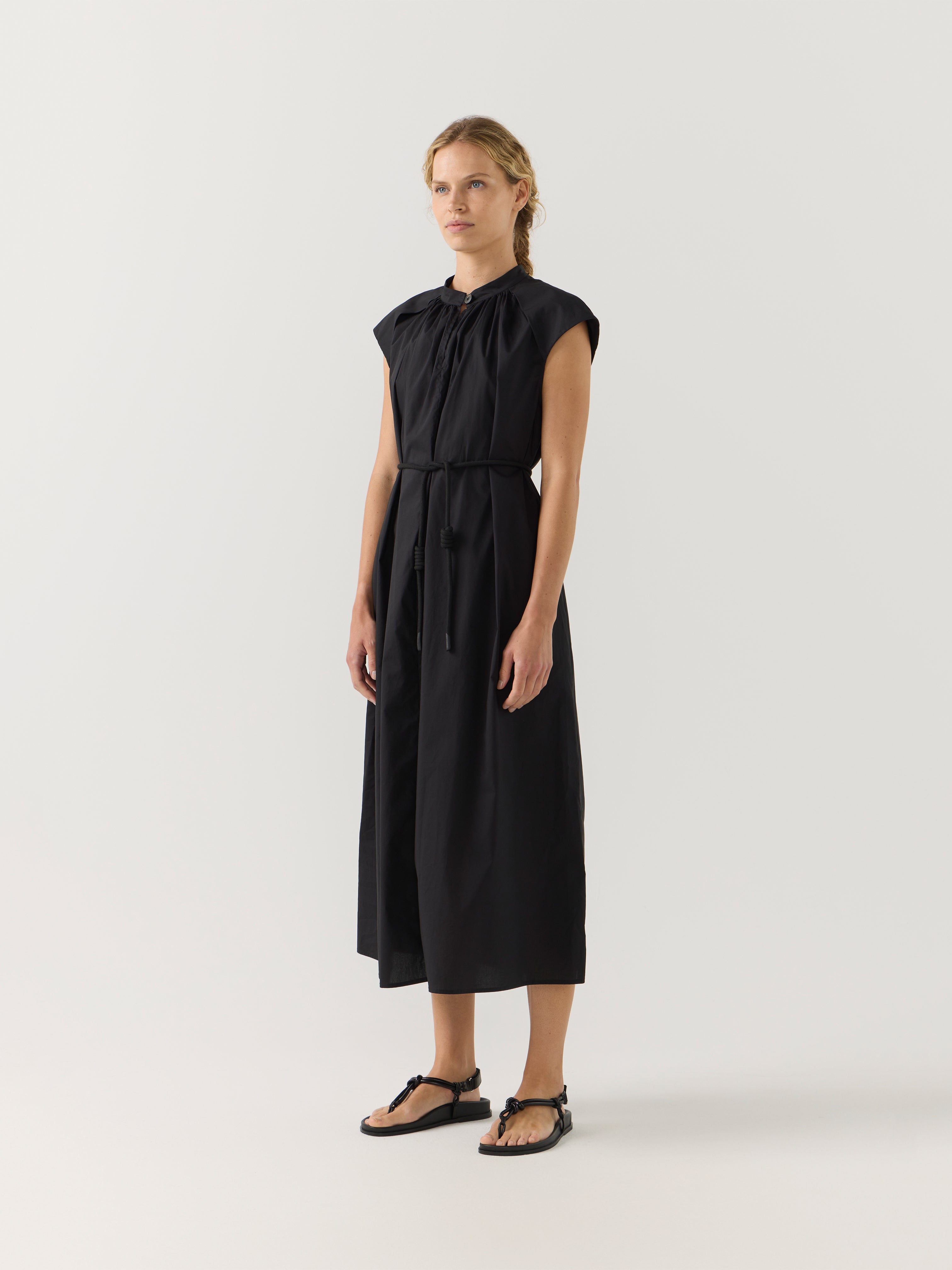 HUNTER DRESS BLACK