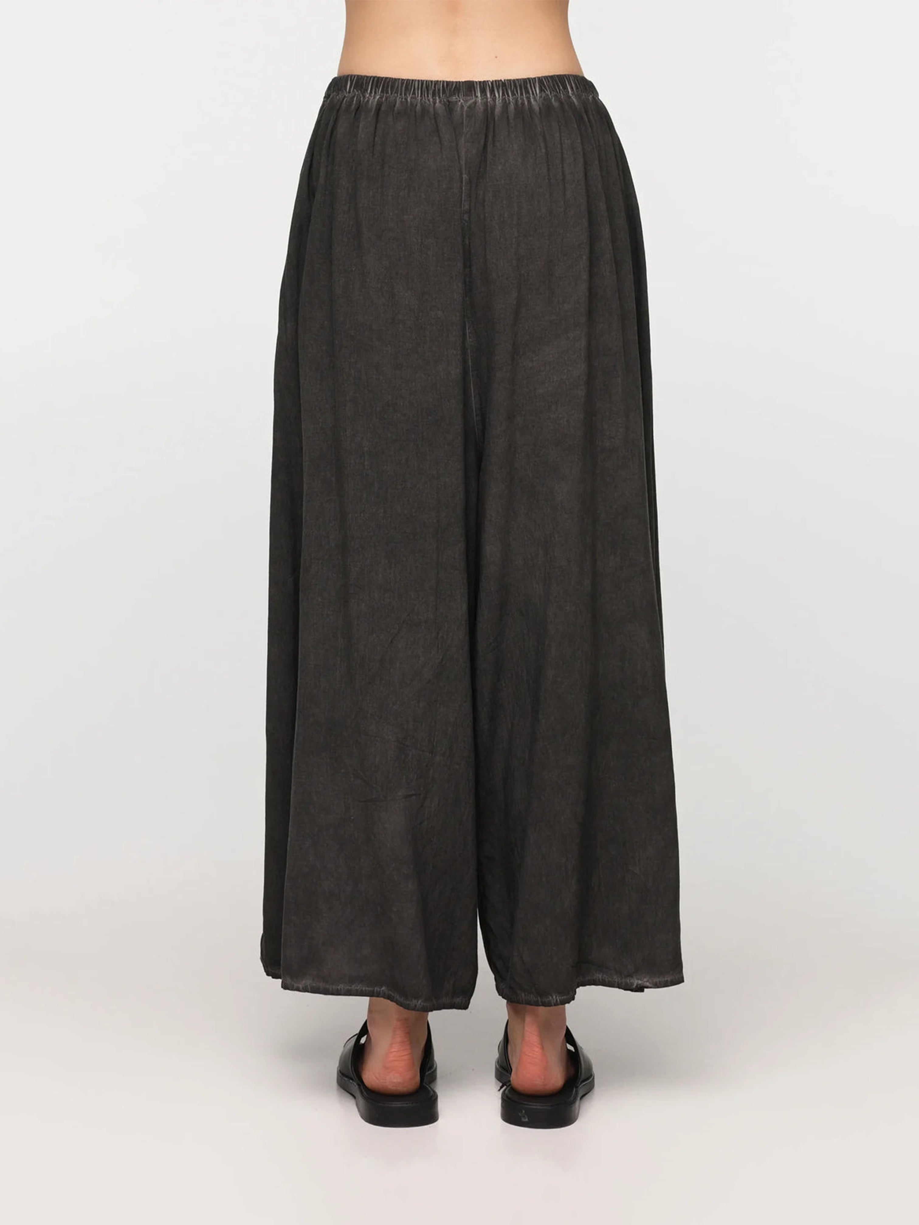 LILIA PANT COLD BLACK