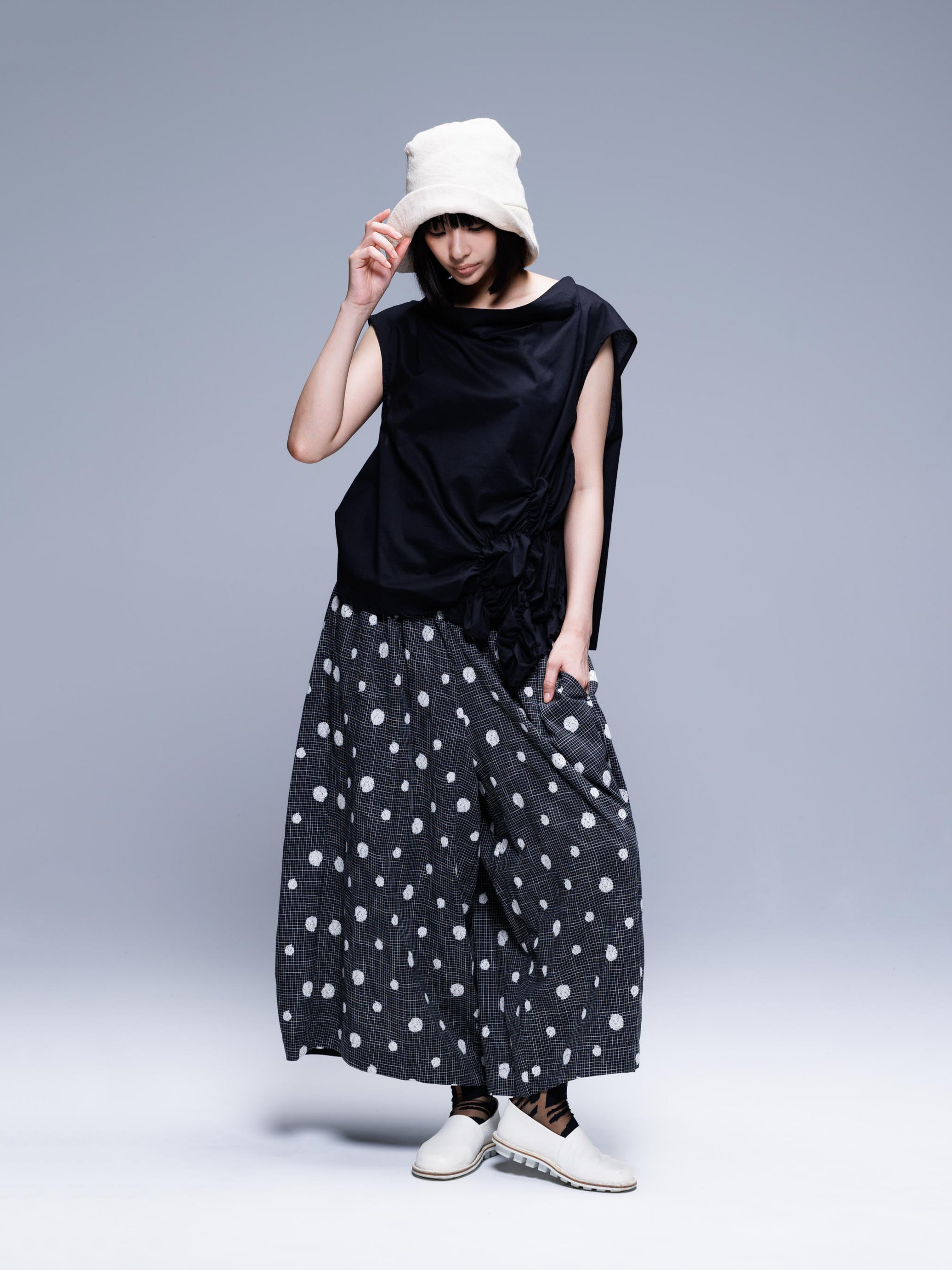 GRID AND SPOT PANT BLACK