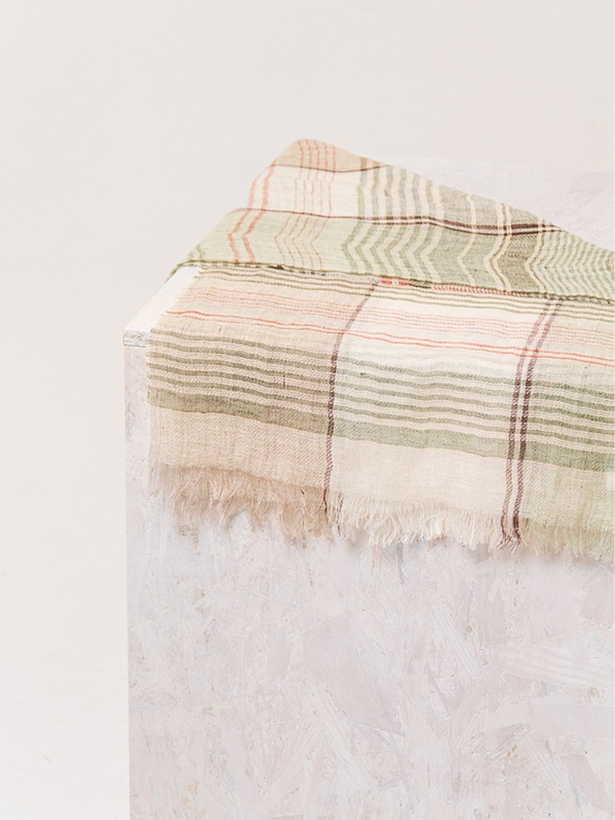 LINEN SILK SCARF 611 POOL