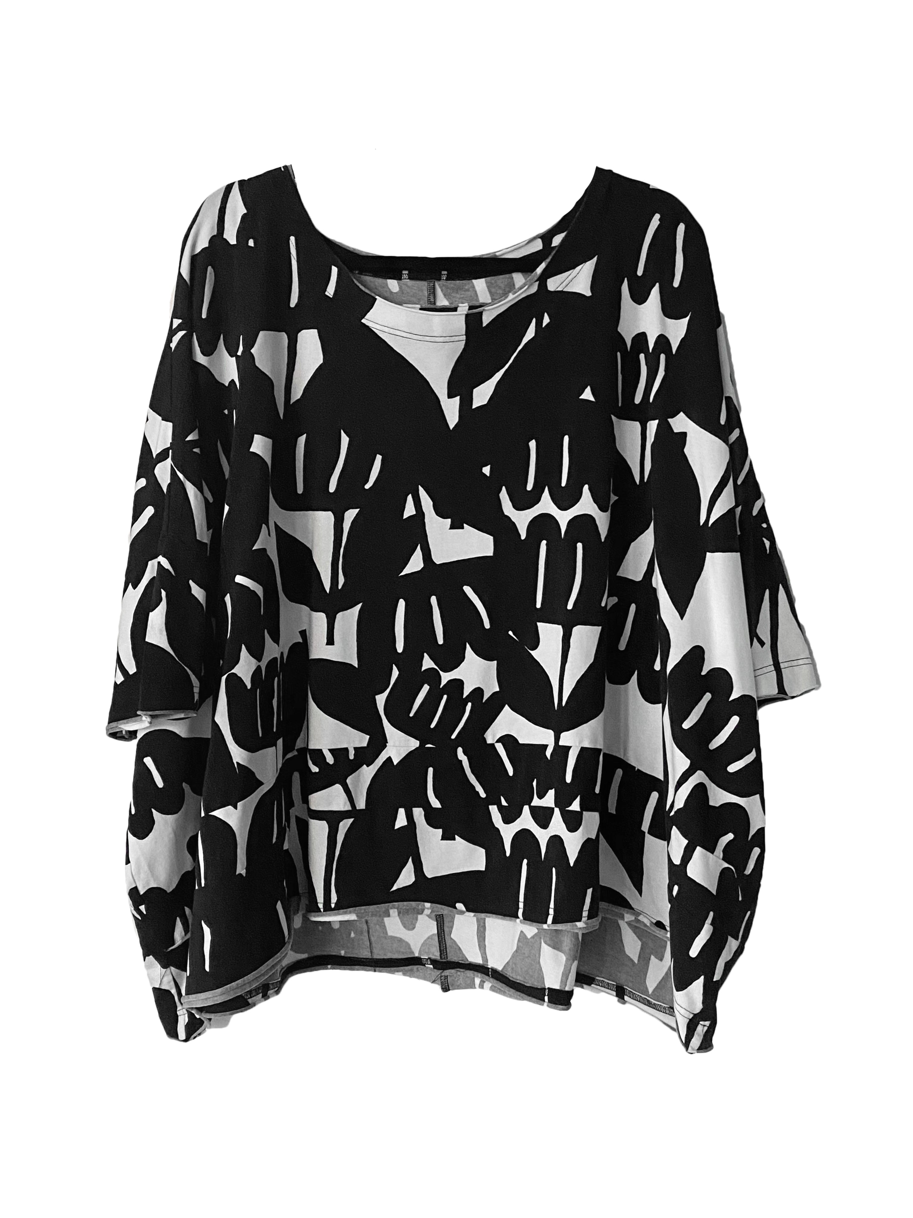 T SHIRT BLACK PRINT