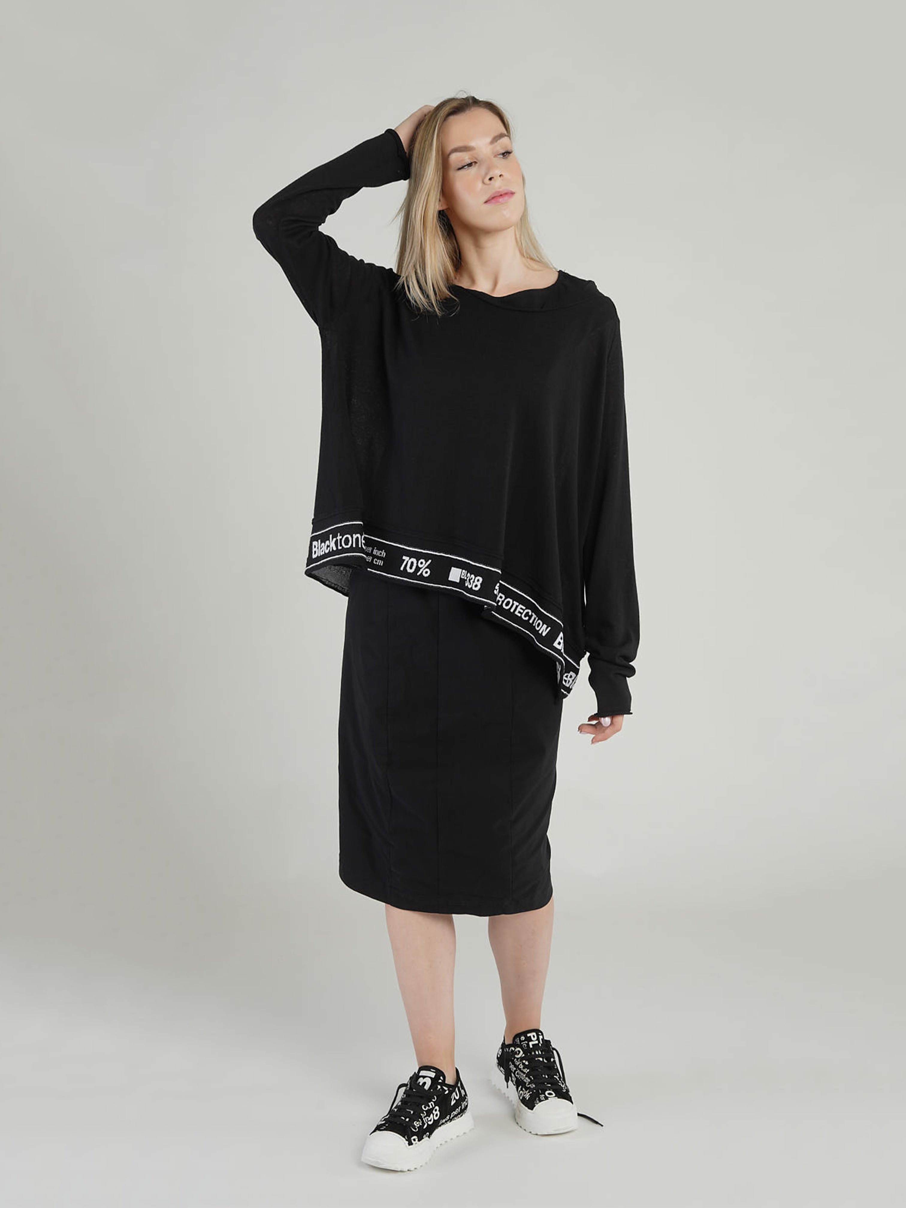 BOXY KNIT BLACK JACQUARD