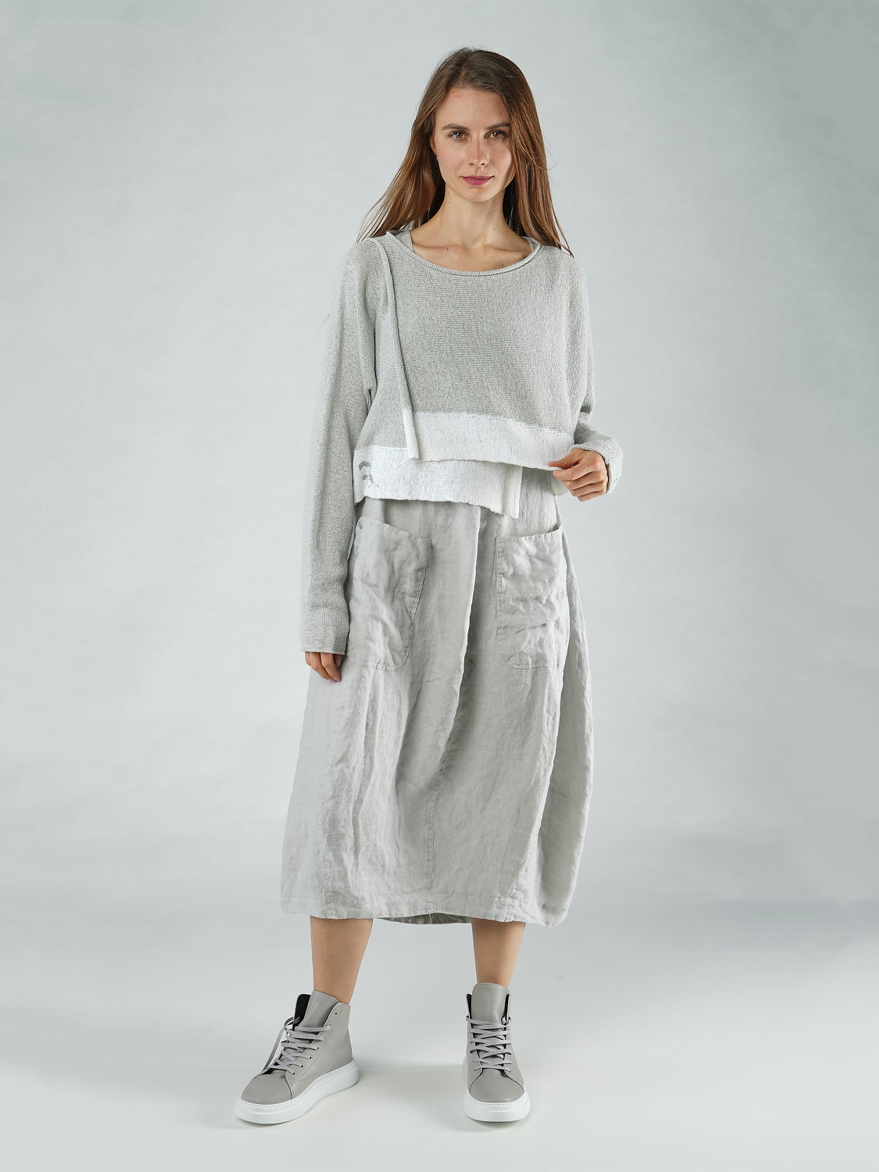 CROPPED RELAXED KNIT GREY PRINT