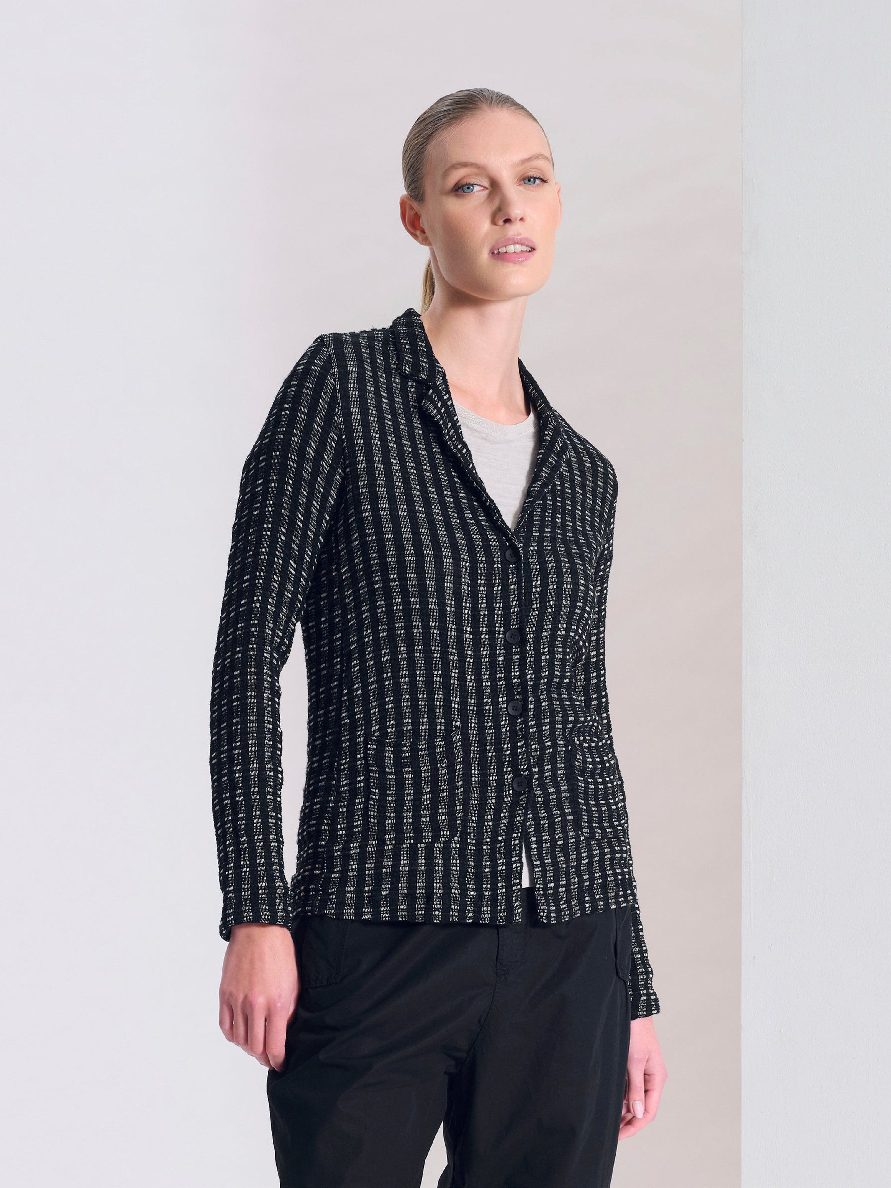 TEXTURED CHECK JACKET BLACK