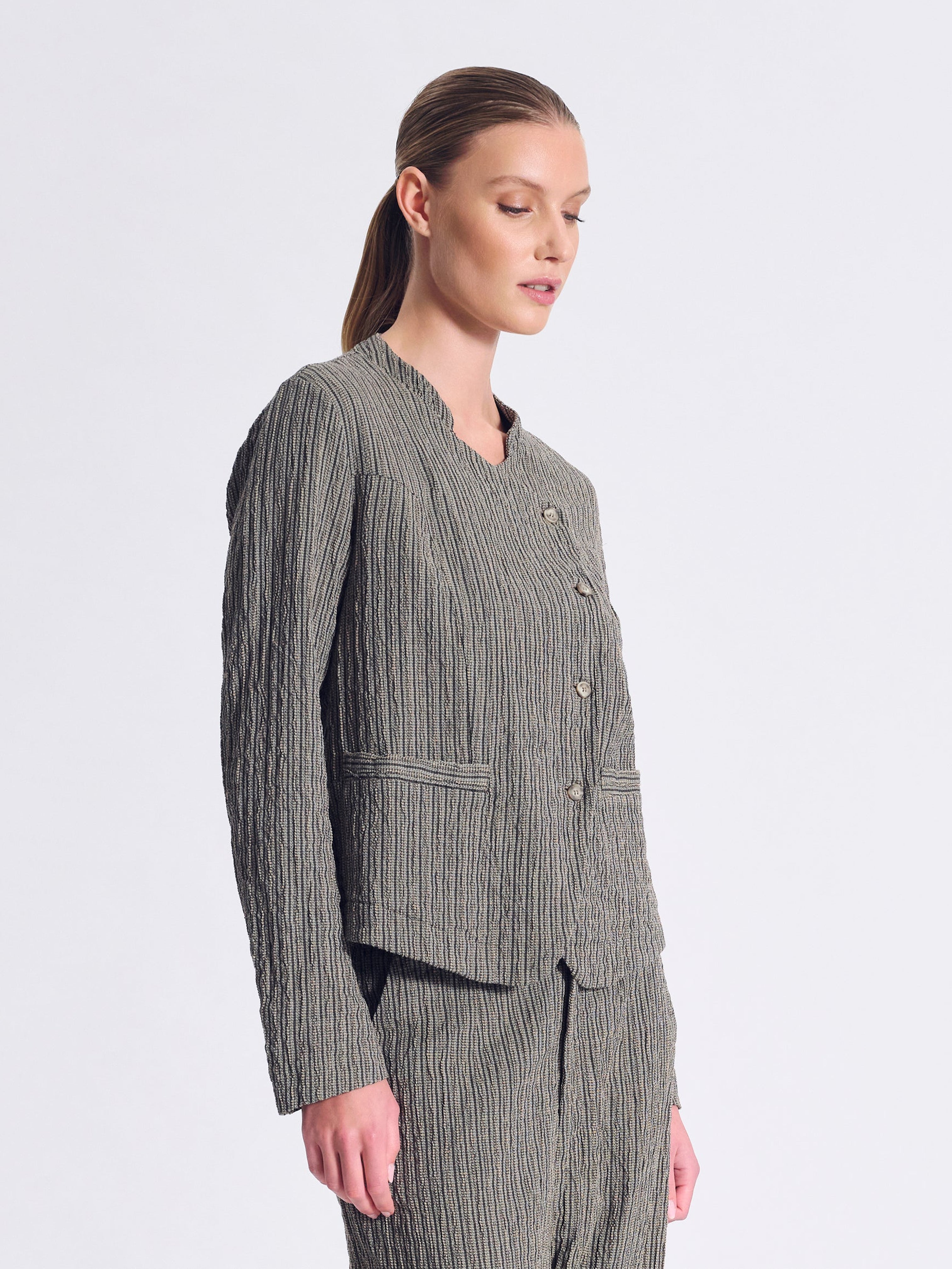 ASYMMETRIC TEXTURED JACKET TAUPE