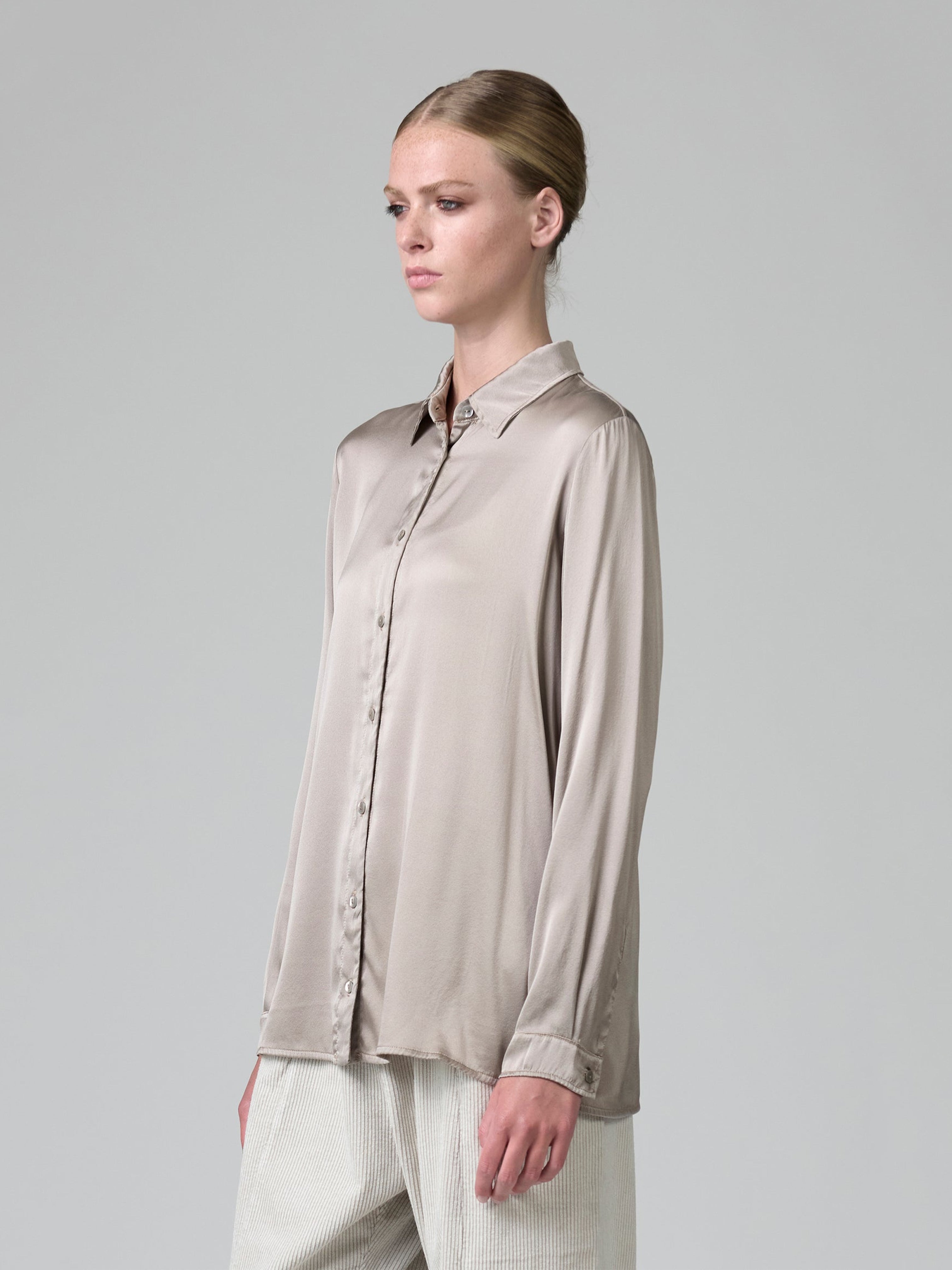 SILK SATIN CLASSIC SHIRT PEARL GREY