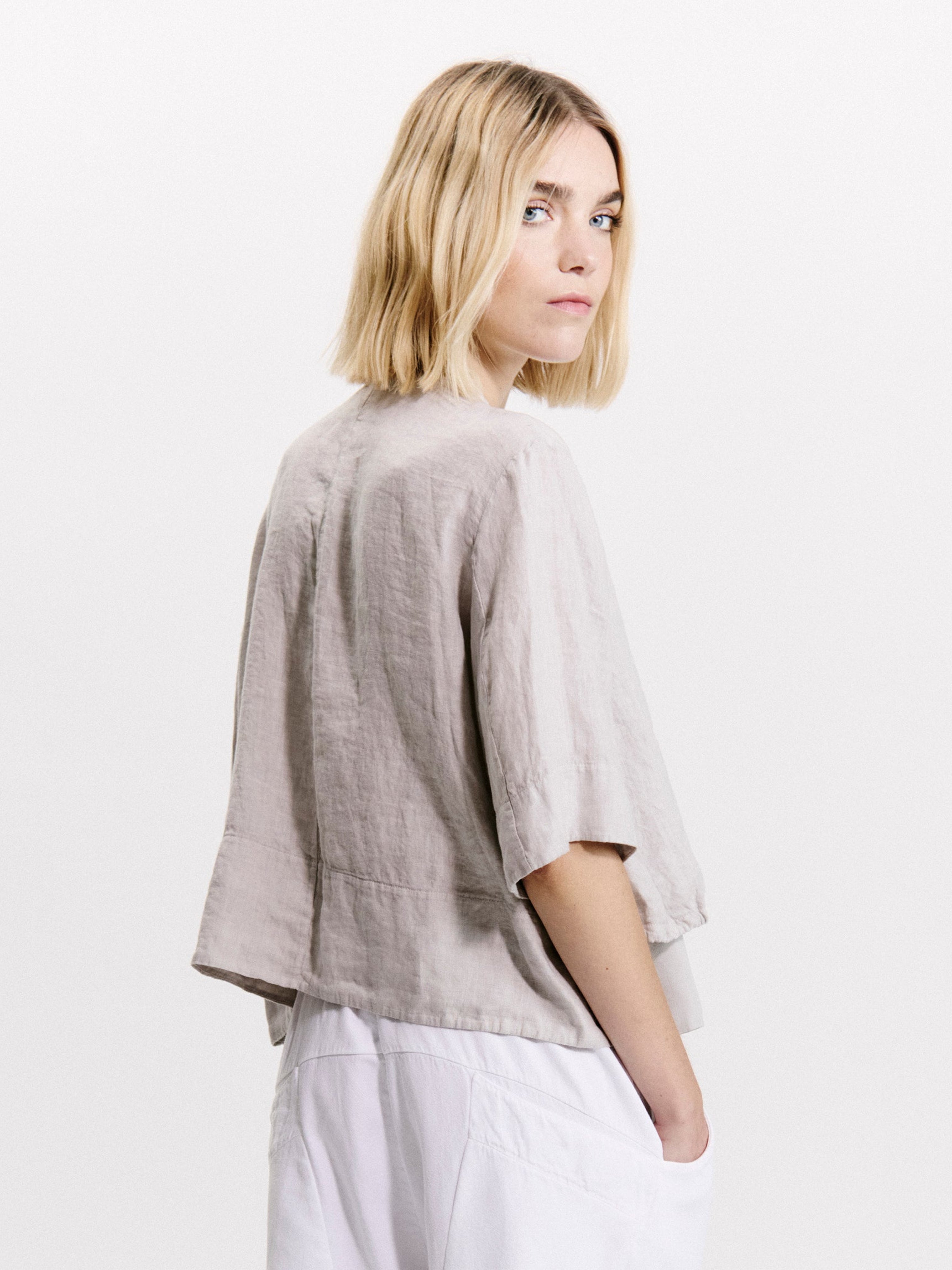 LAYERED LINEN SHIRT PEARL GREY