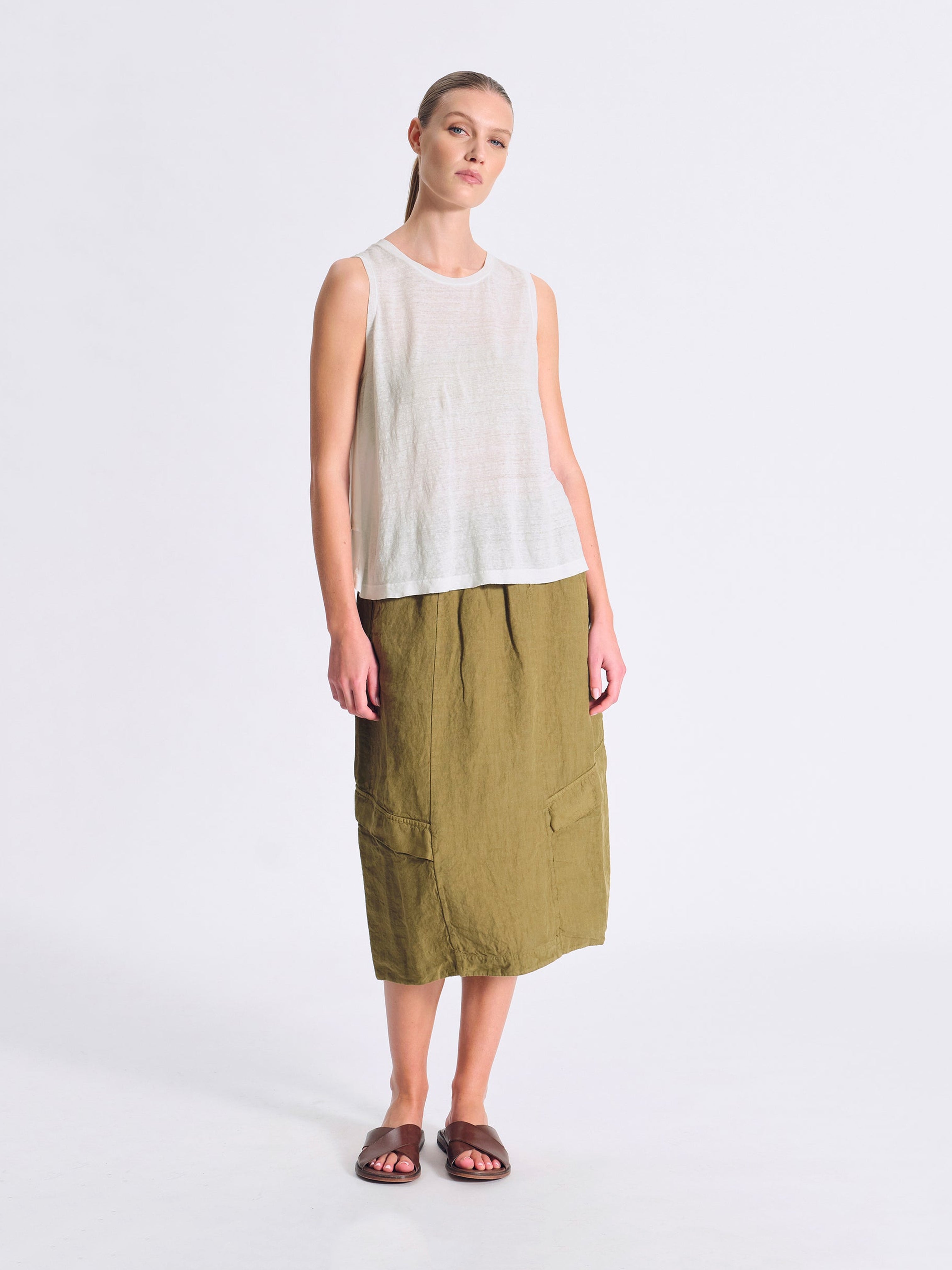 SLEEVELESS CONTRAST LAYER TOP CHALK