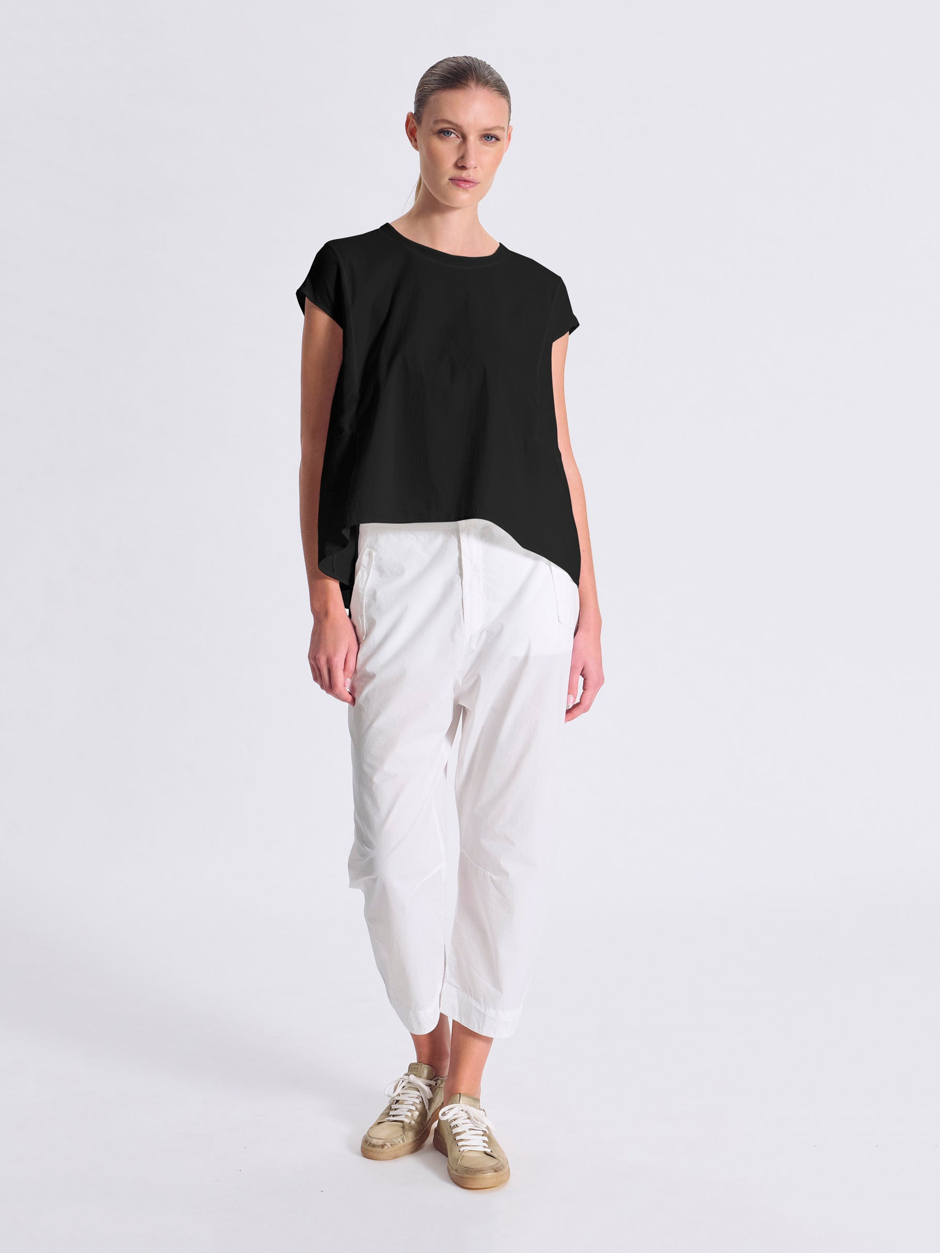 CONTRAST TOP BLACK