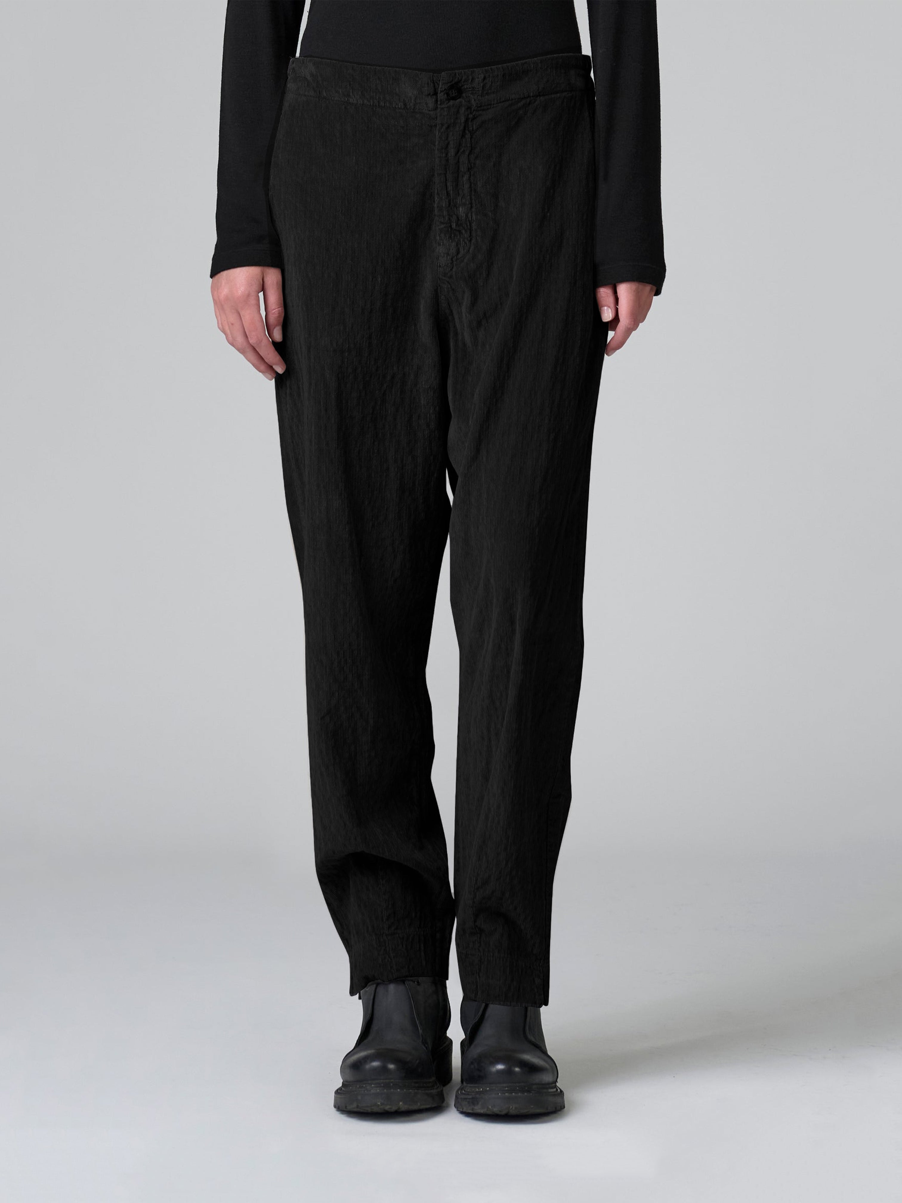 CORD SLIM PANT BLACK