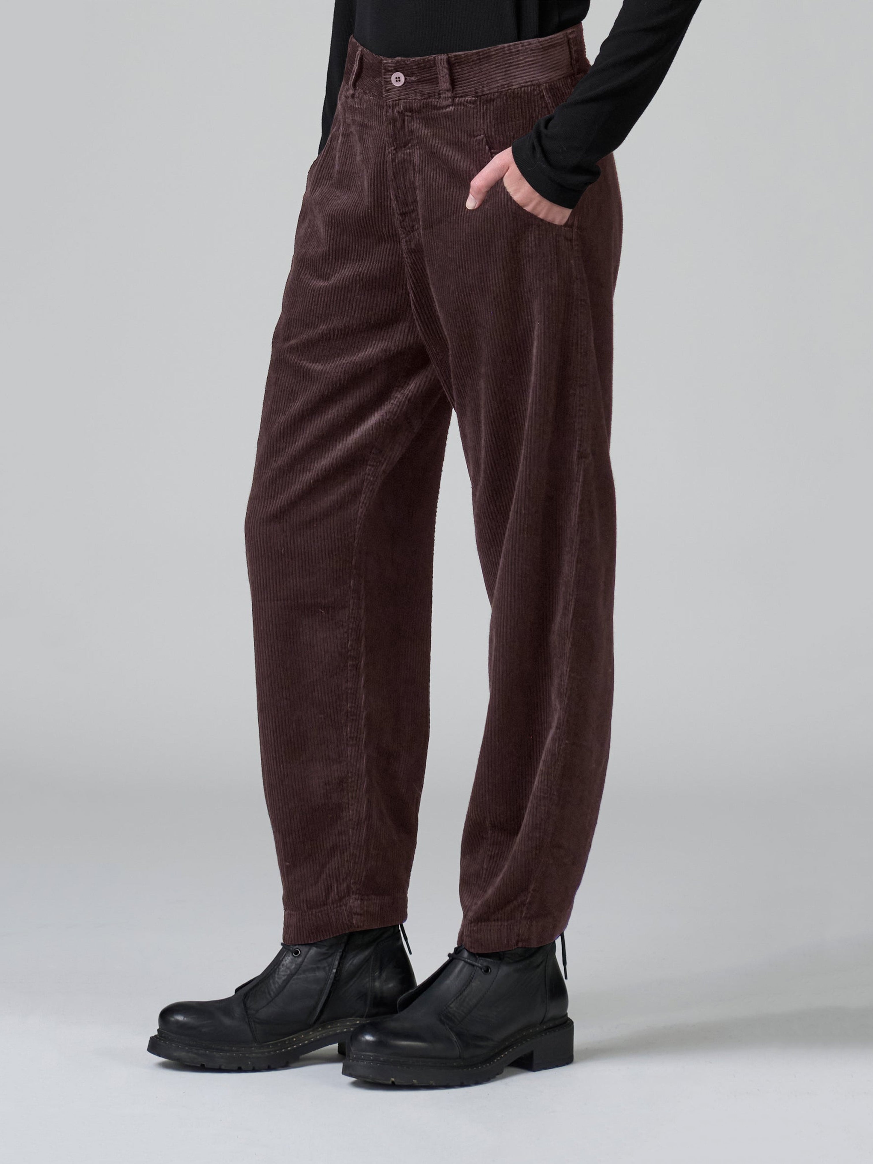 SIGNATURE CORD PANT MERLOT