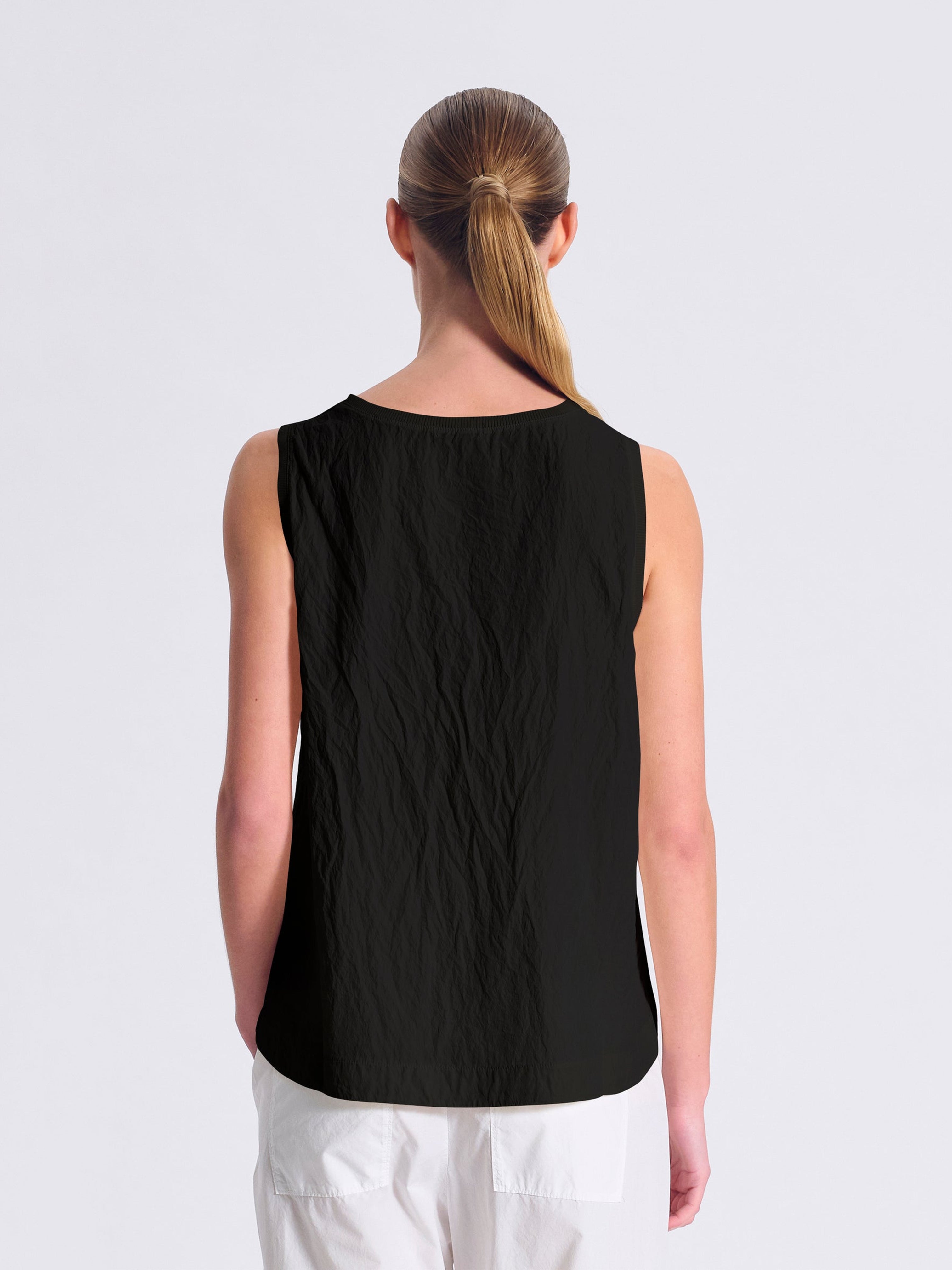 SILK BLEND VNECK TOP BLACK